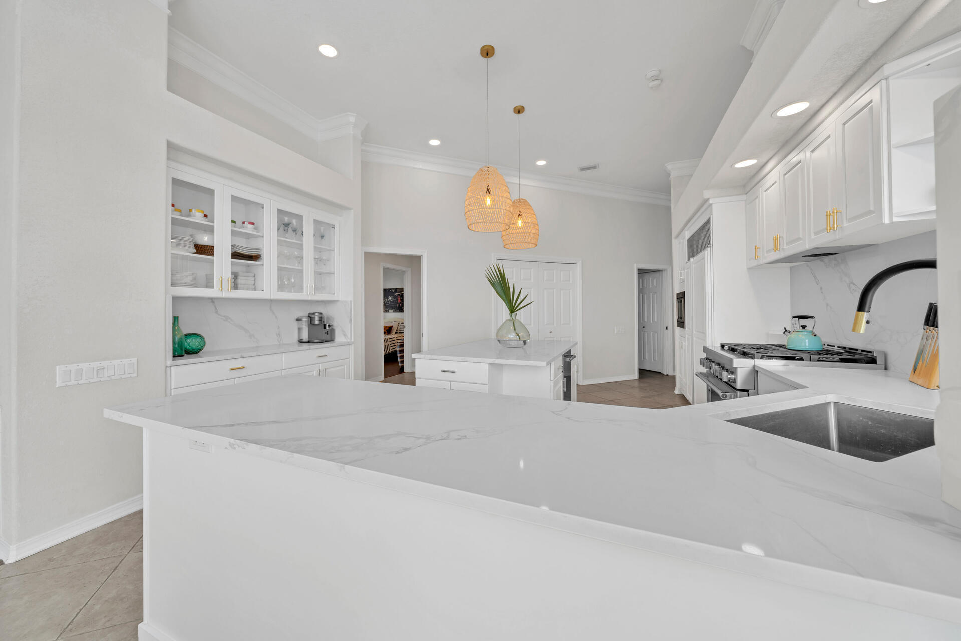 WINDWARD PH 1 BLUEWATER BAY - Residential