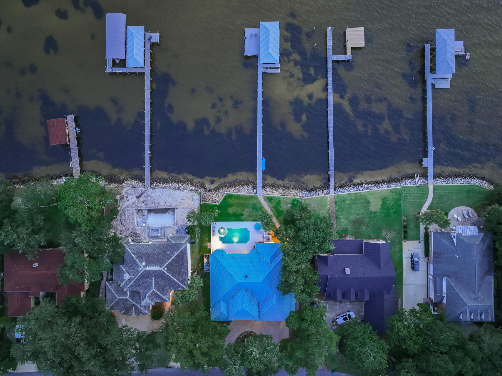 WINDWARD PH 1 BLUEWATER BAY - Residential