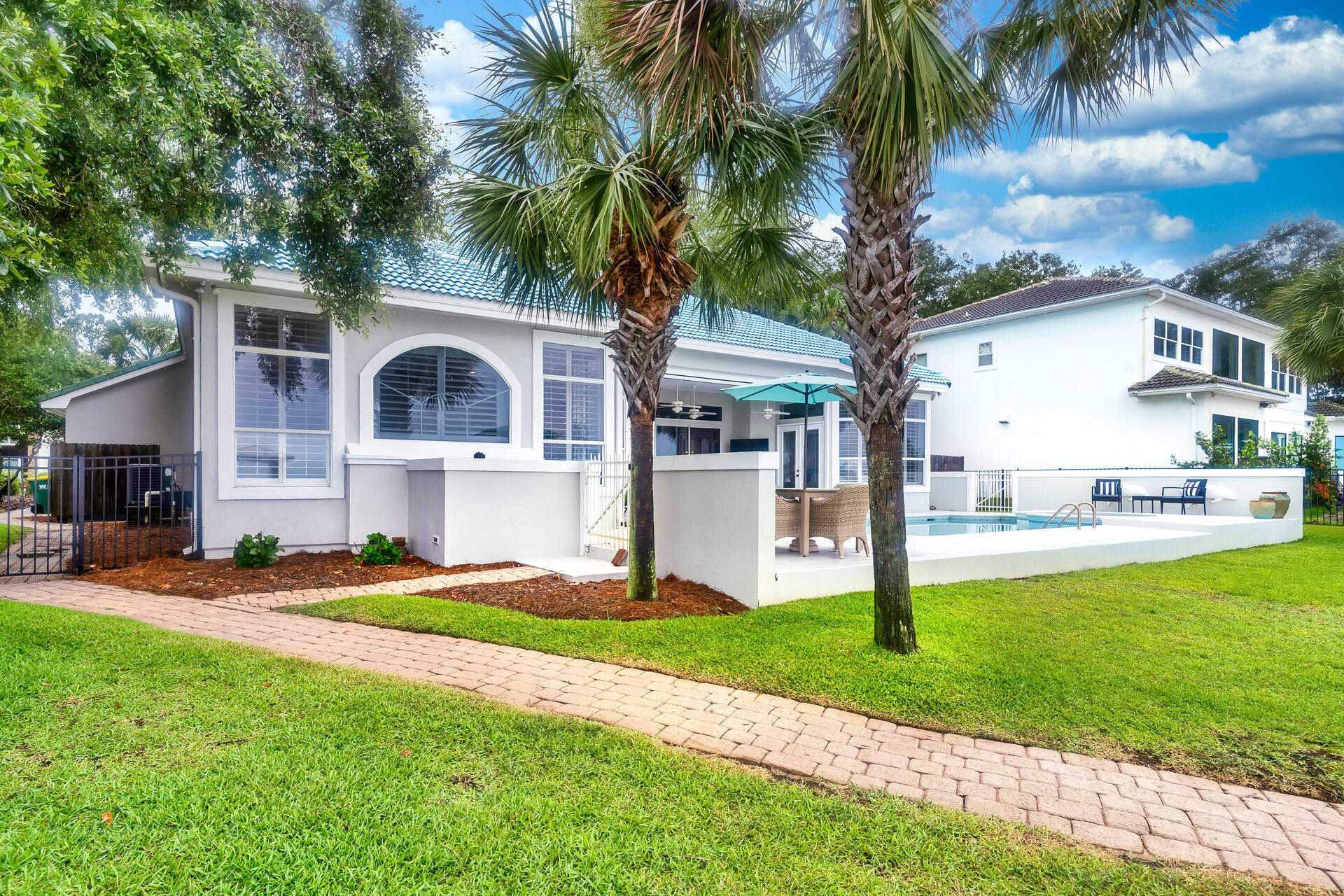 WINDWARD PH 1 BLUEWATER BAY - Residential