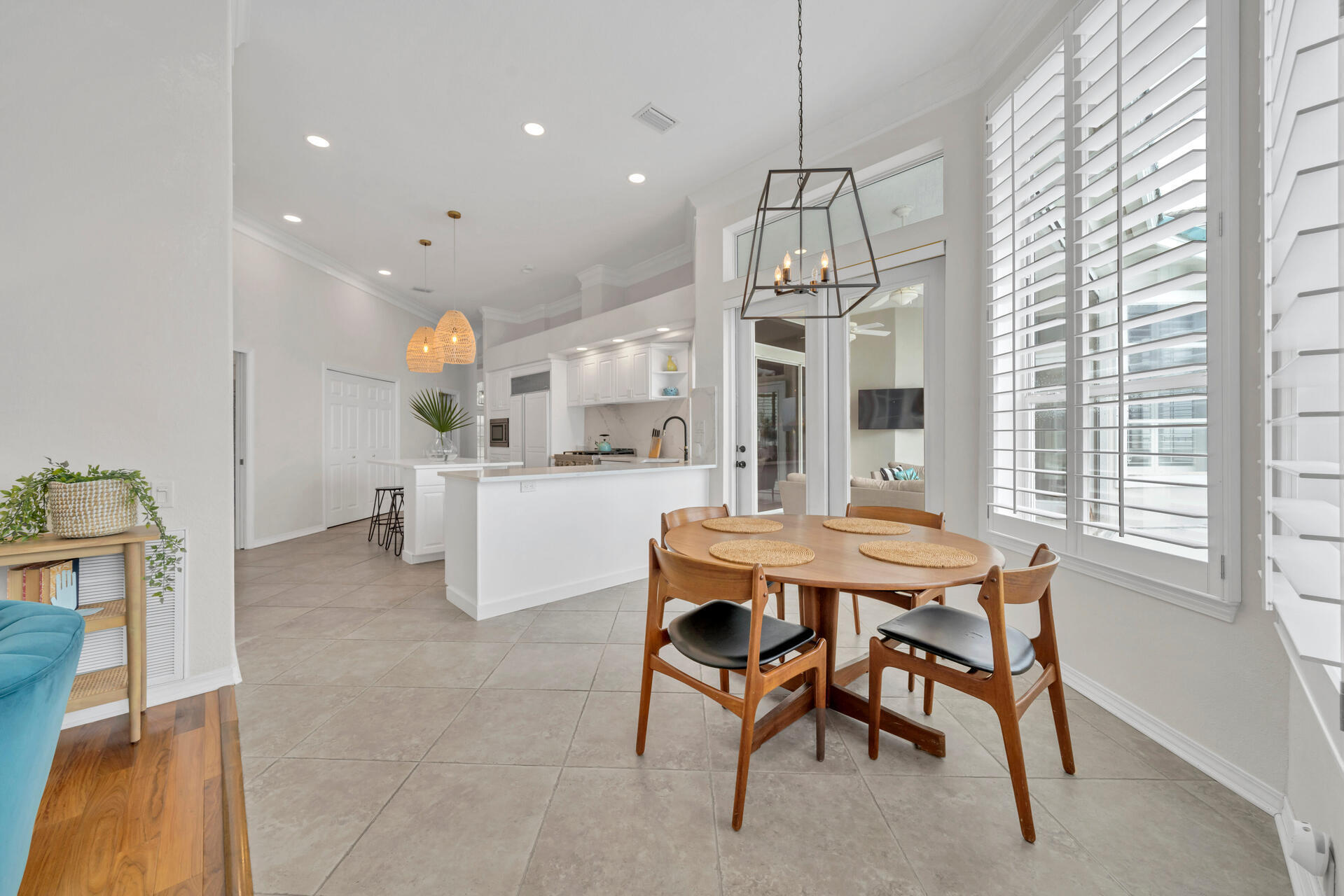 WINDWARD PH 1 BLUEWATER BAY - Residential