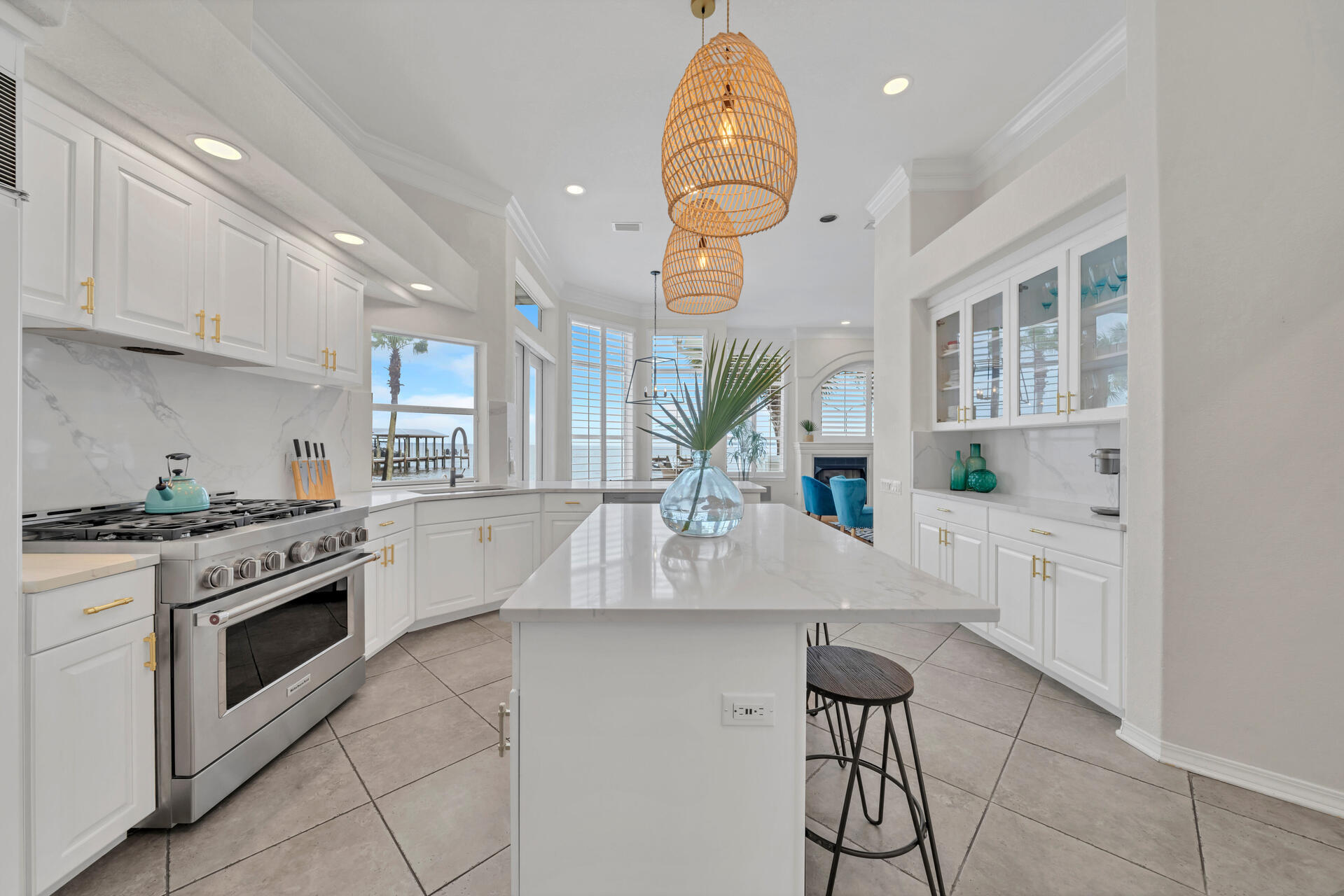 WINDWARD PH 1 BLUEWATER BAY - Residential