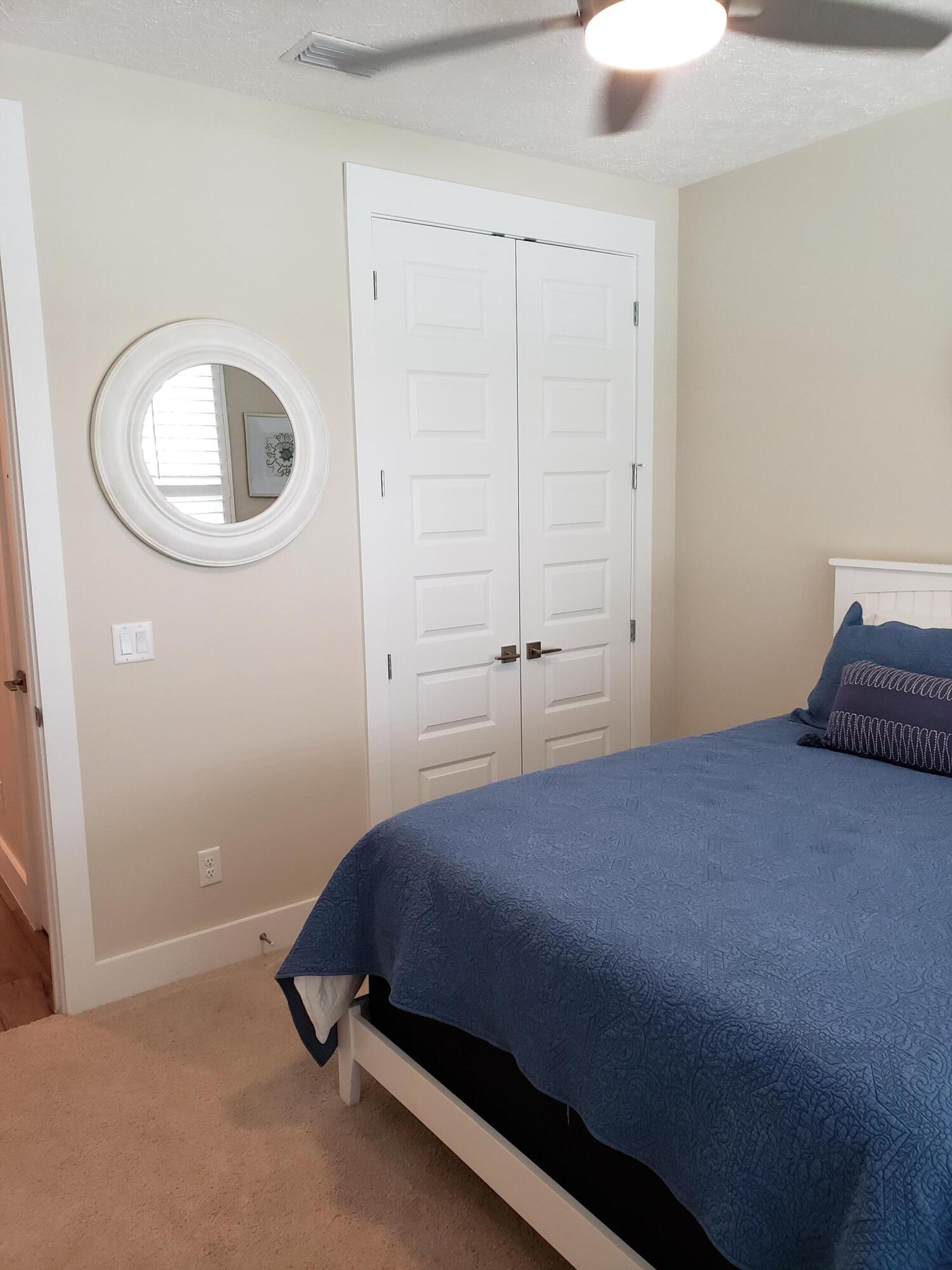 JAMAICAN LAKE CONDOS - Residential