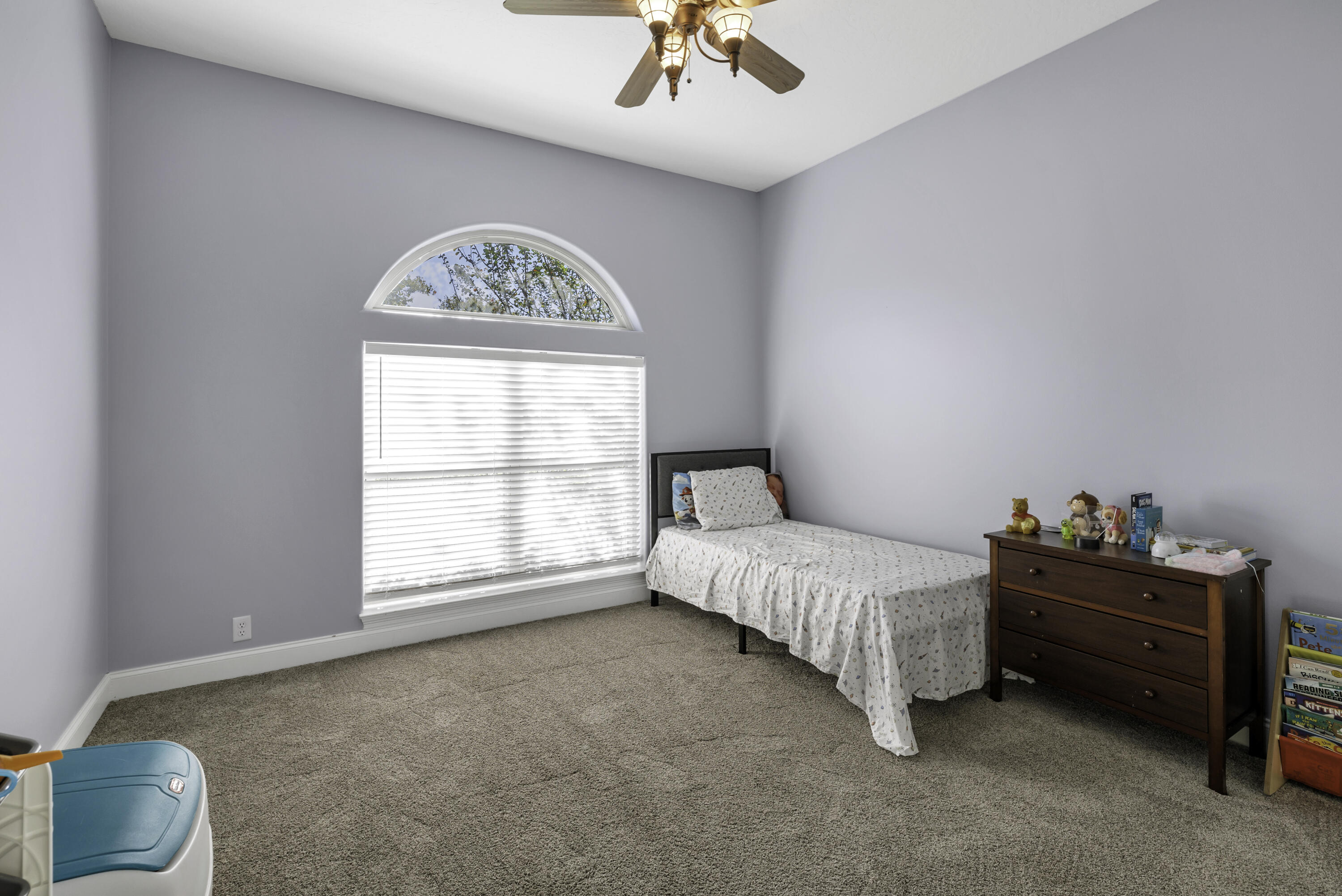 EMERALD LAKES PH 1 - Residential