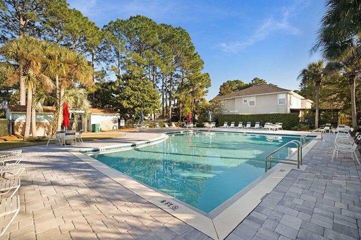 EMERALD LAKES PH 1 - Residential