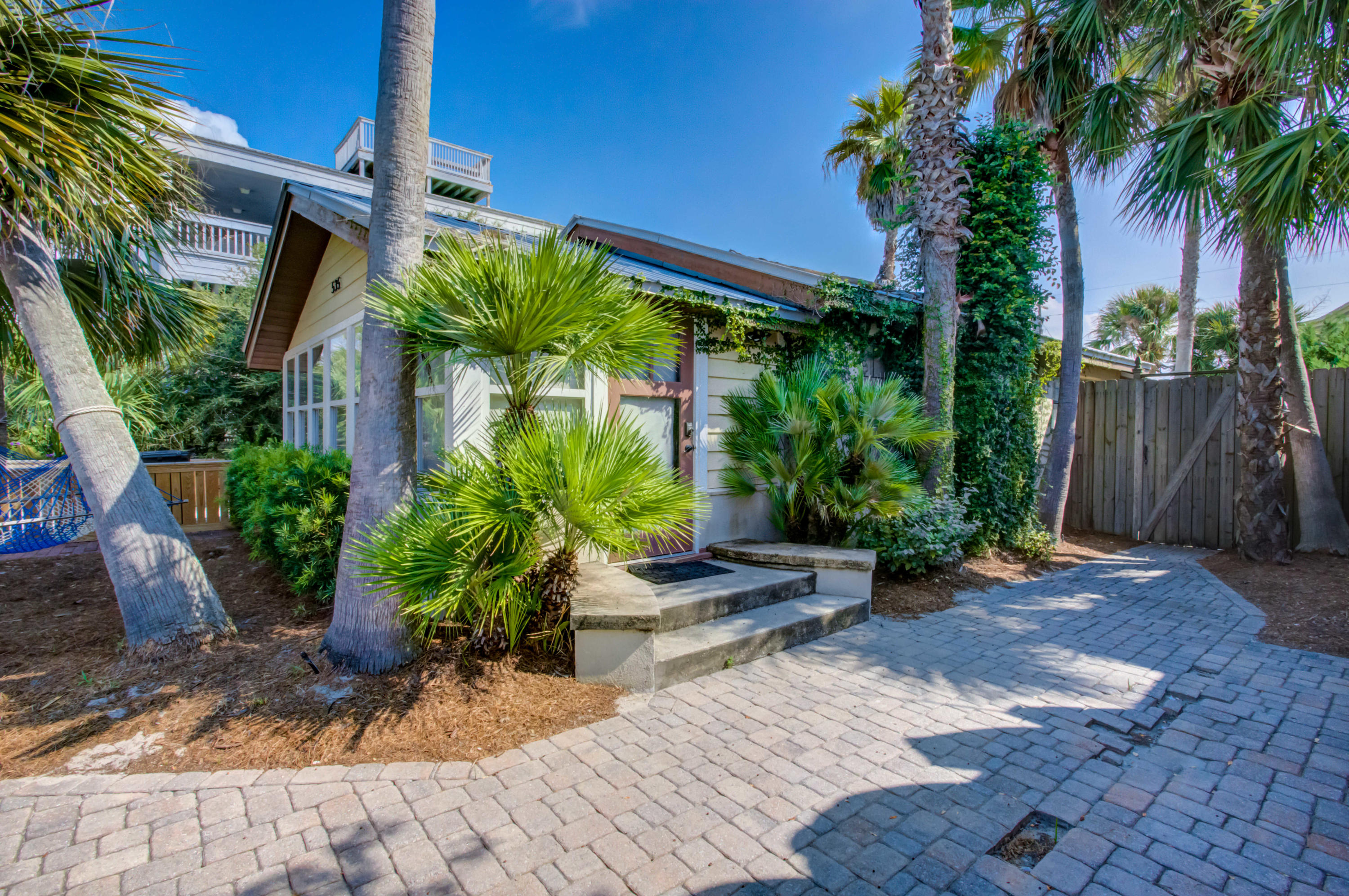 GRAYTON BEACH - Residential