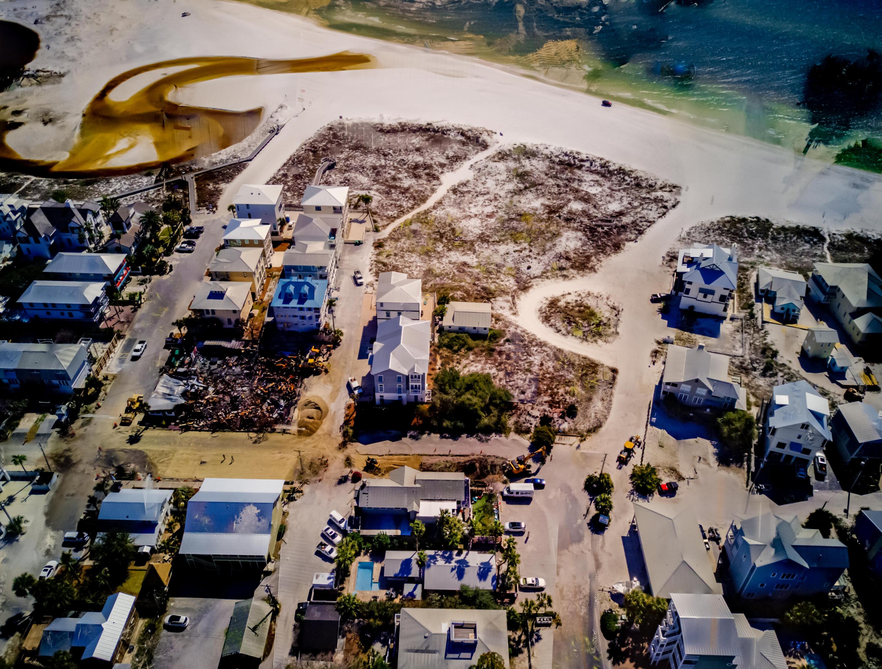 GRAYTON BEACH - Residential