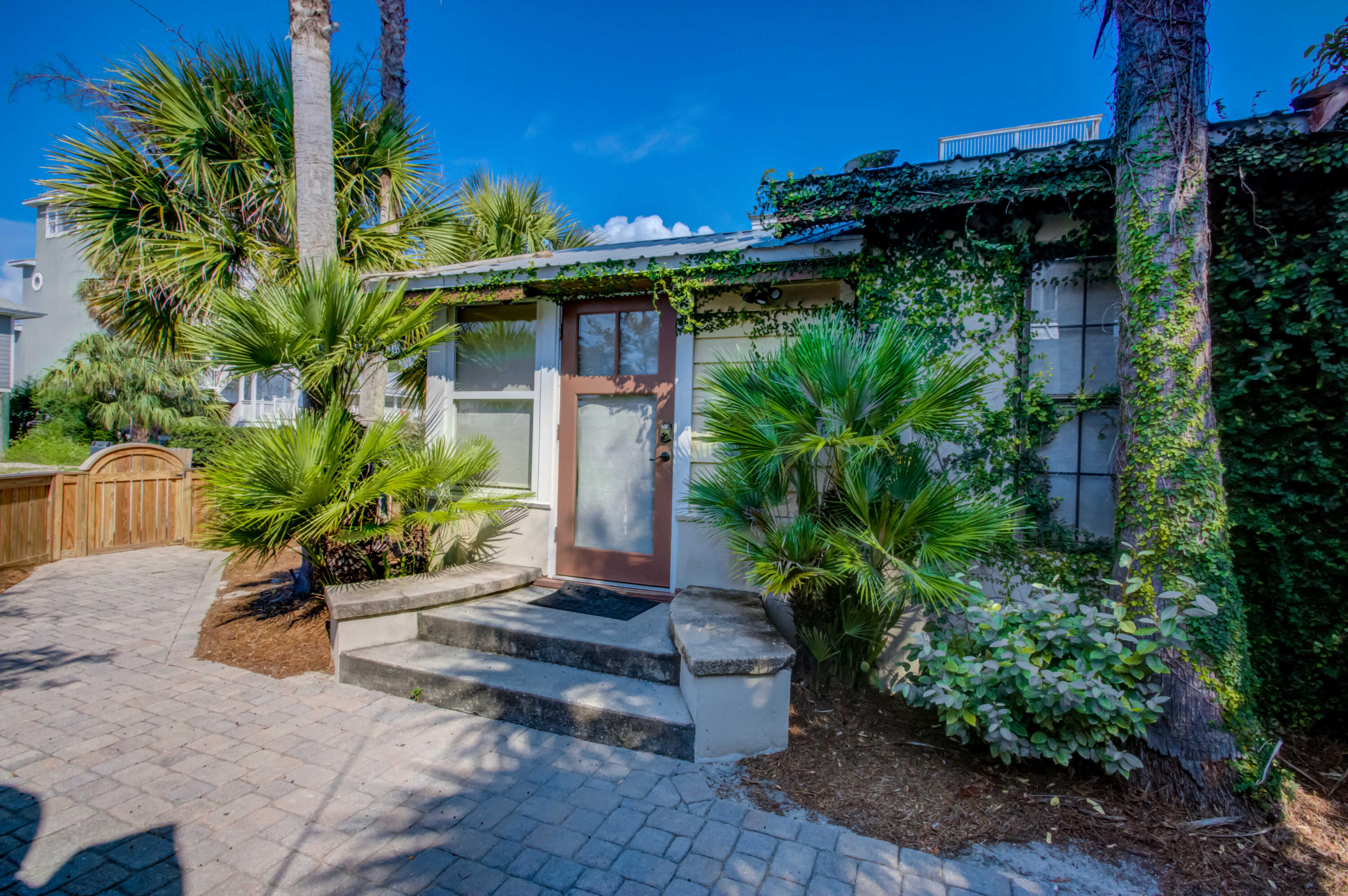 GRAYTON BEACH - Residential