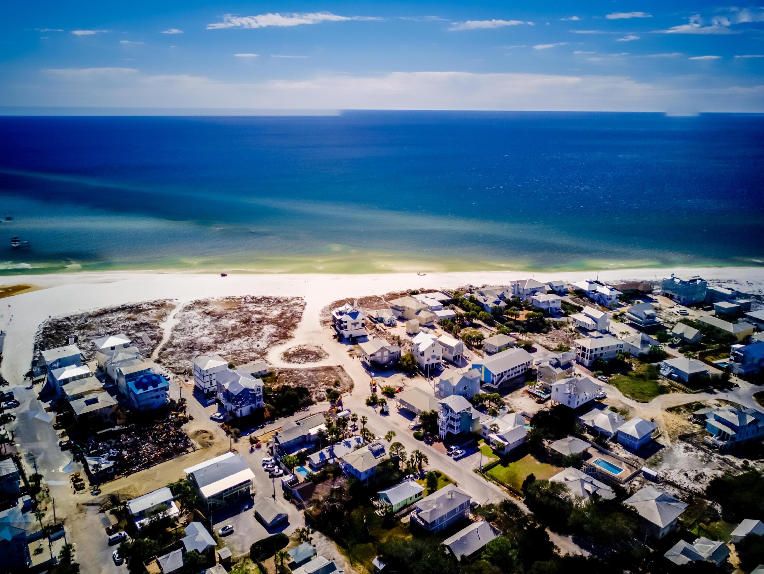 GRAYTON BEACH - Residential