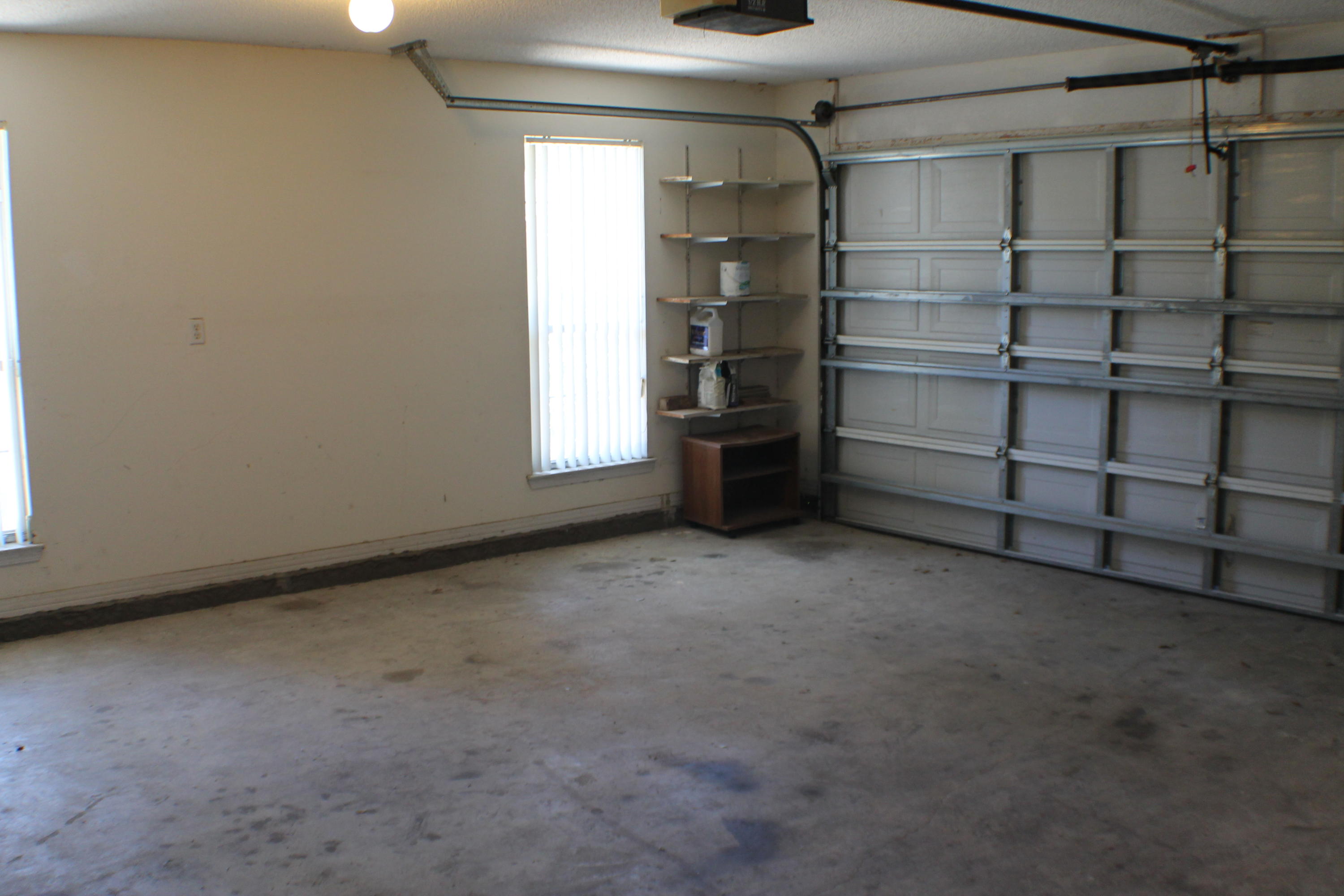 SILVER OAKS PH 1 - Residential Lease