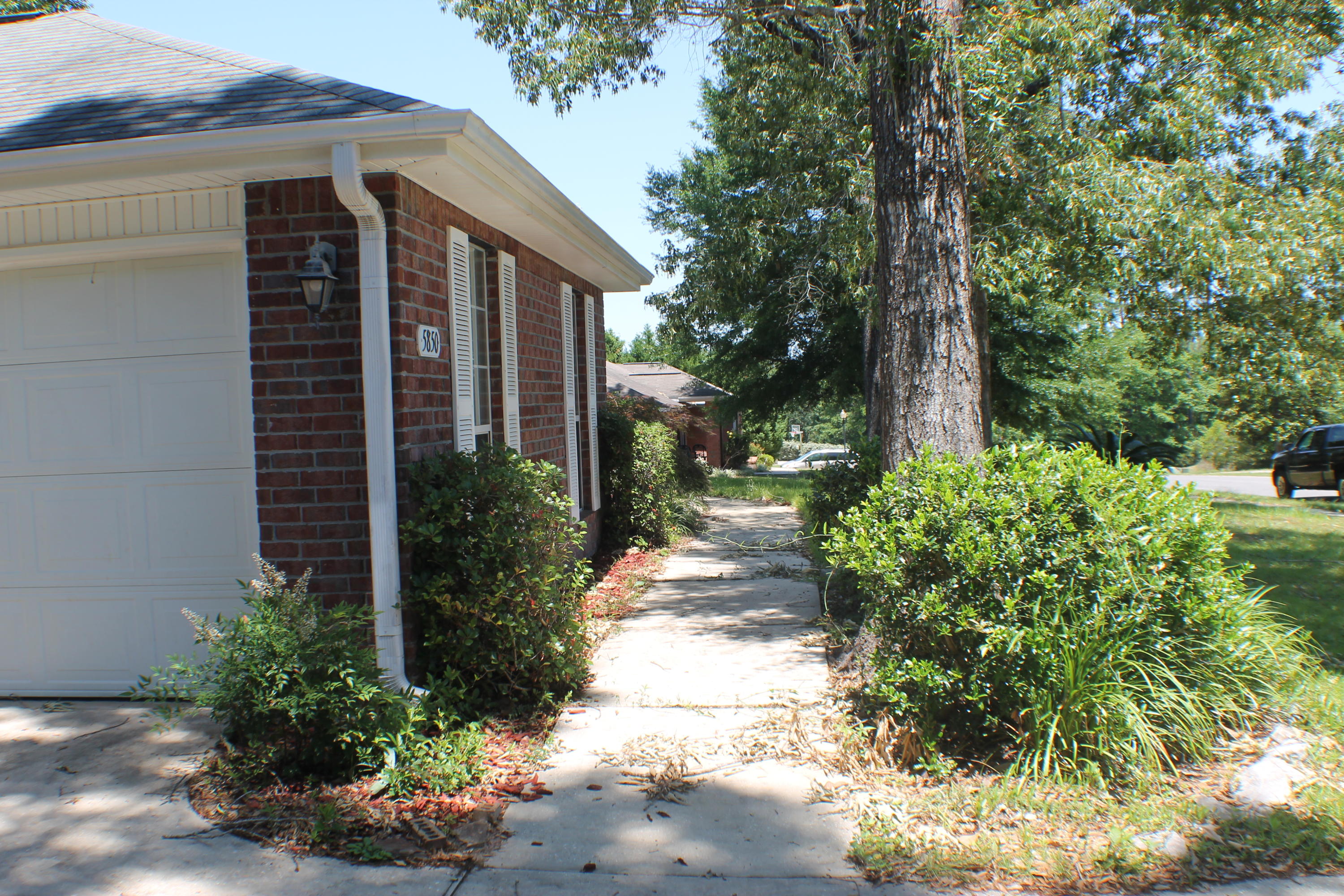 SILVER OAKS PH 1 - Residential Lease