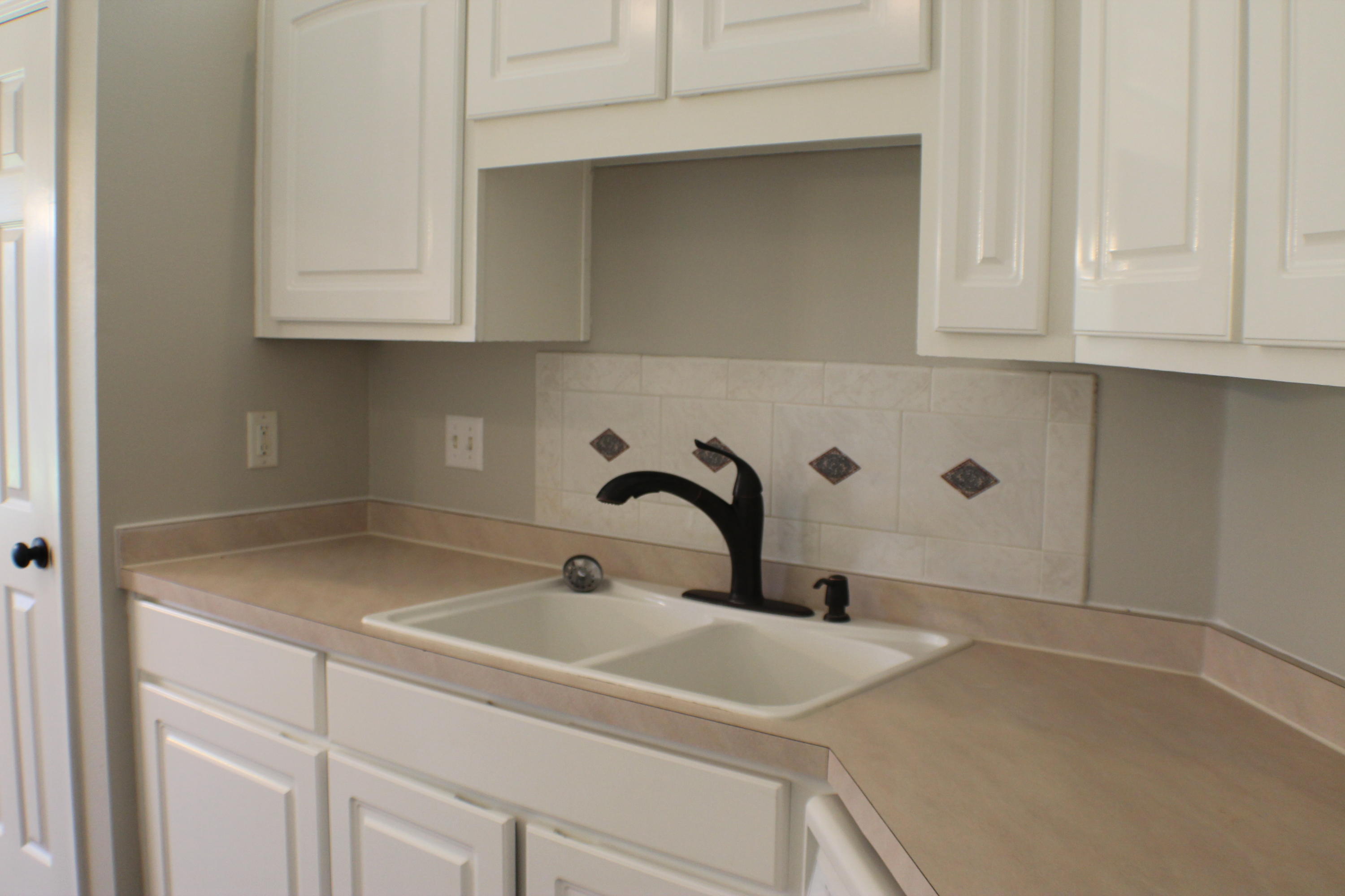 SILVER OAKS PH 1 - Residential Lease