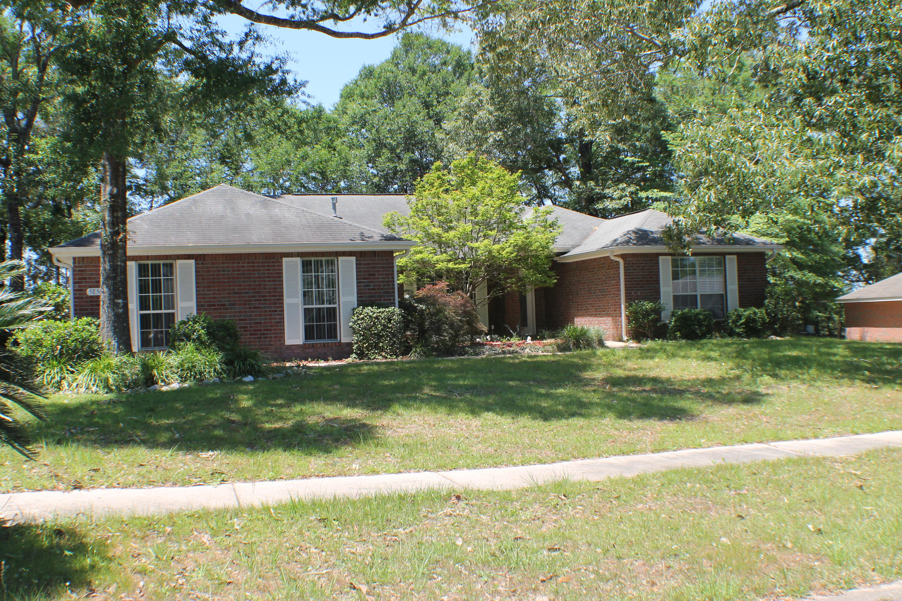 SILVER OAKS PH 1 - Residential Lease