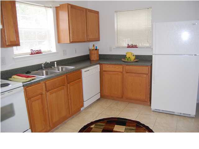 UNRECORDED SUBDIVISION - Residential Lease