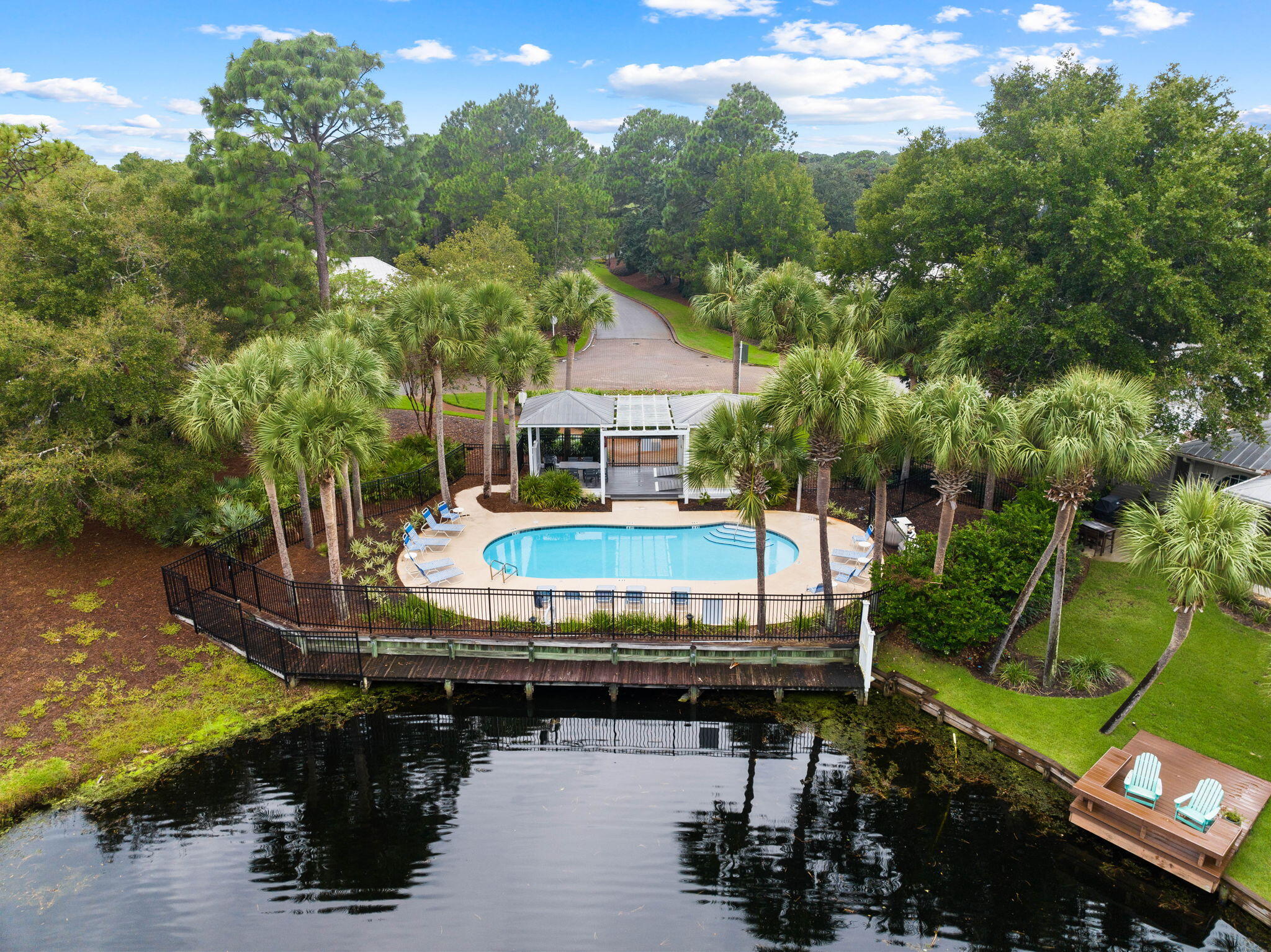 CRYSTAL LAKE II AT SANDESTIN - Residential