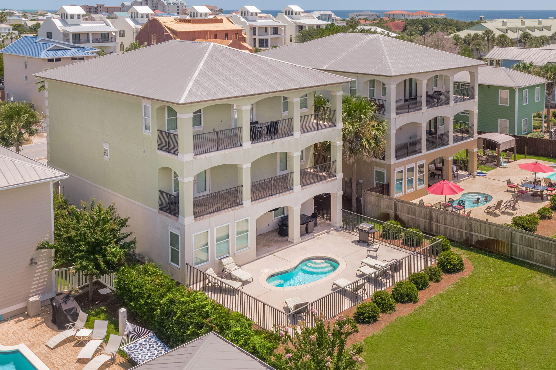 CRYSTAL BEACH - Residential