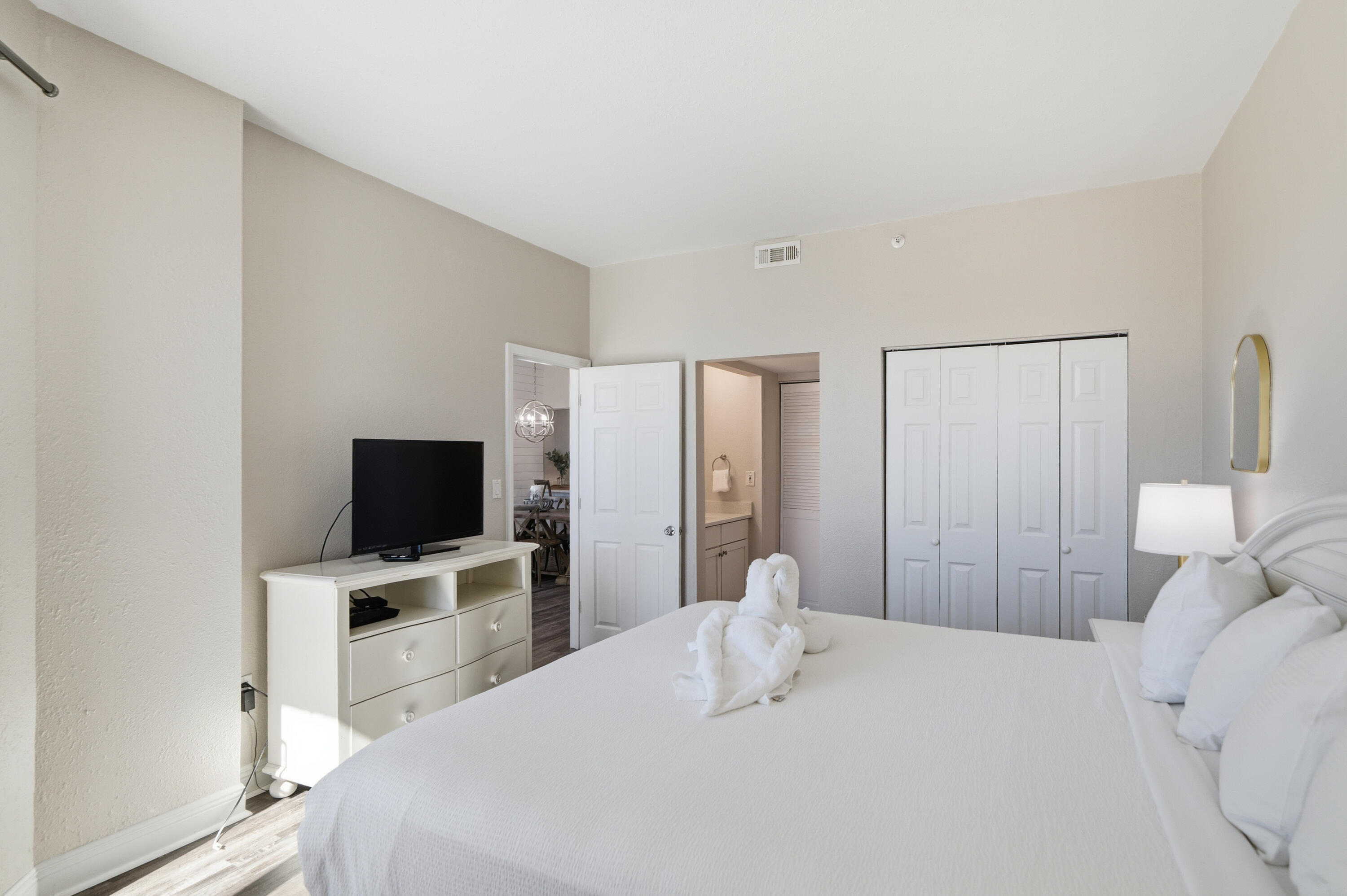 SUNDESTIN INTERNATIONAL CONDO - Residential