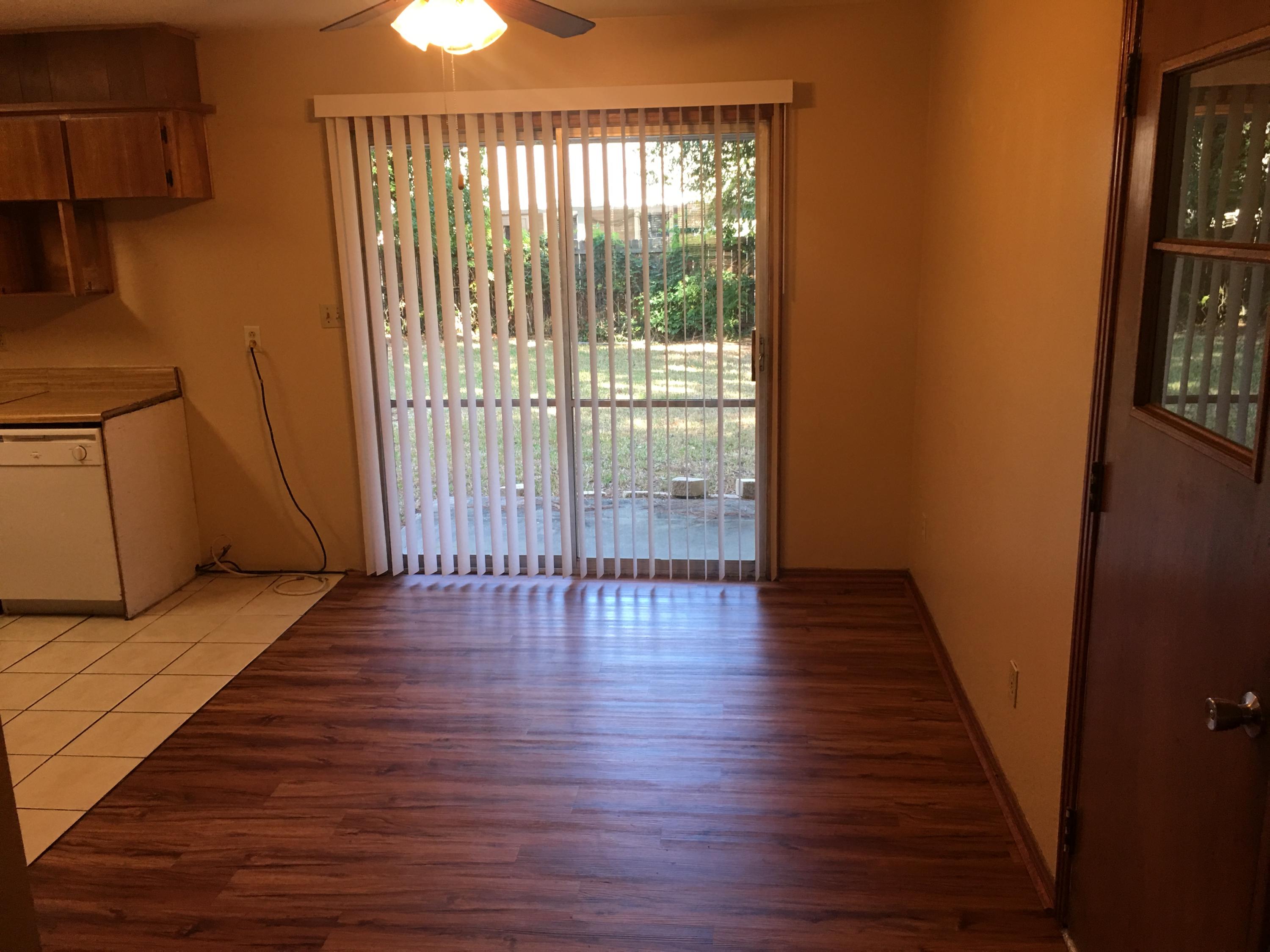 OAKLAND HEIGHTS - Residential Lease