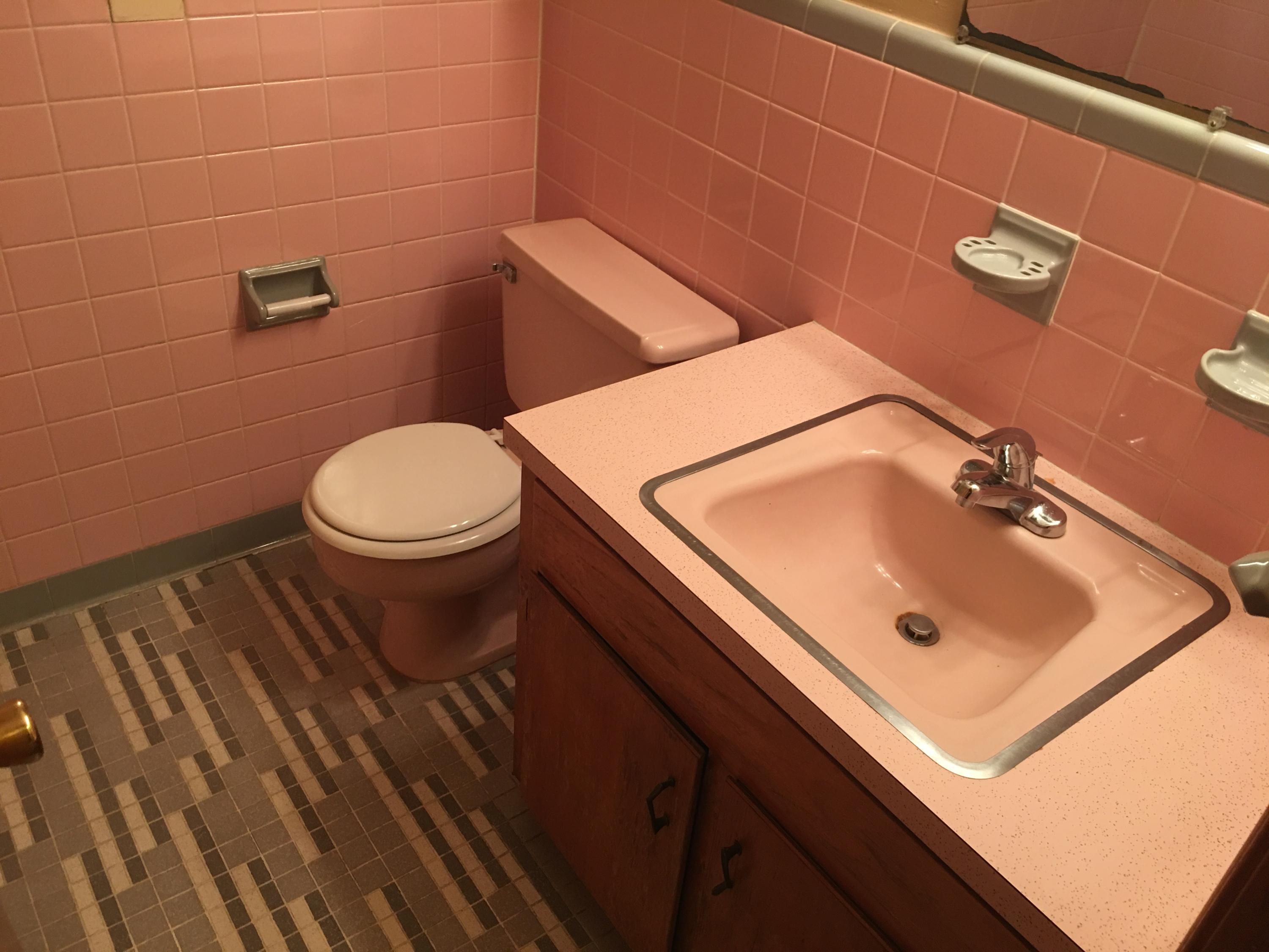 OAKLAND HEIGHTS - Residential Lease