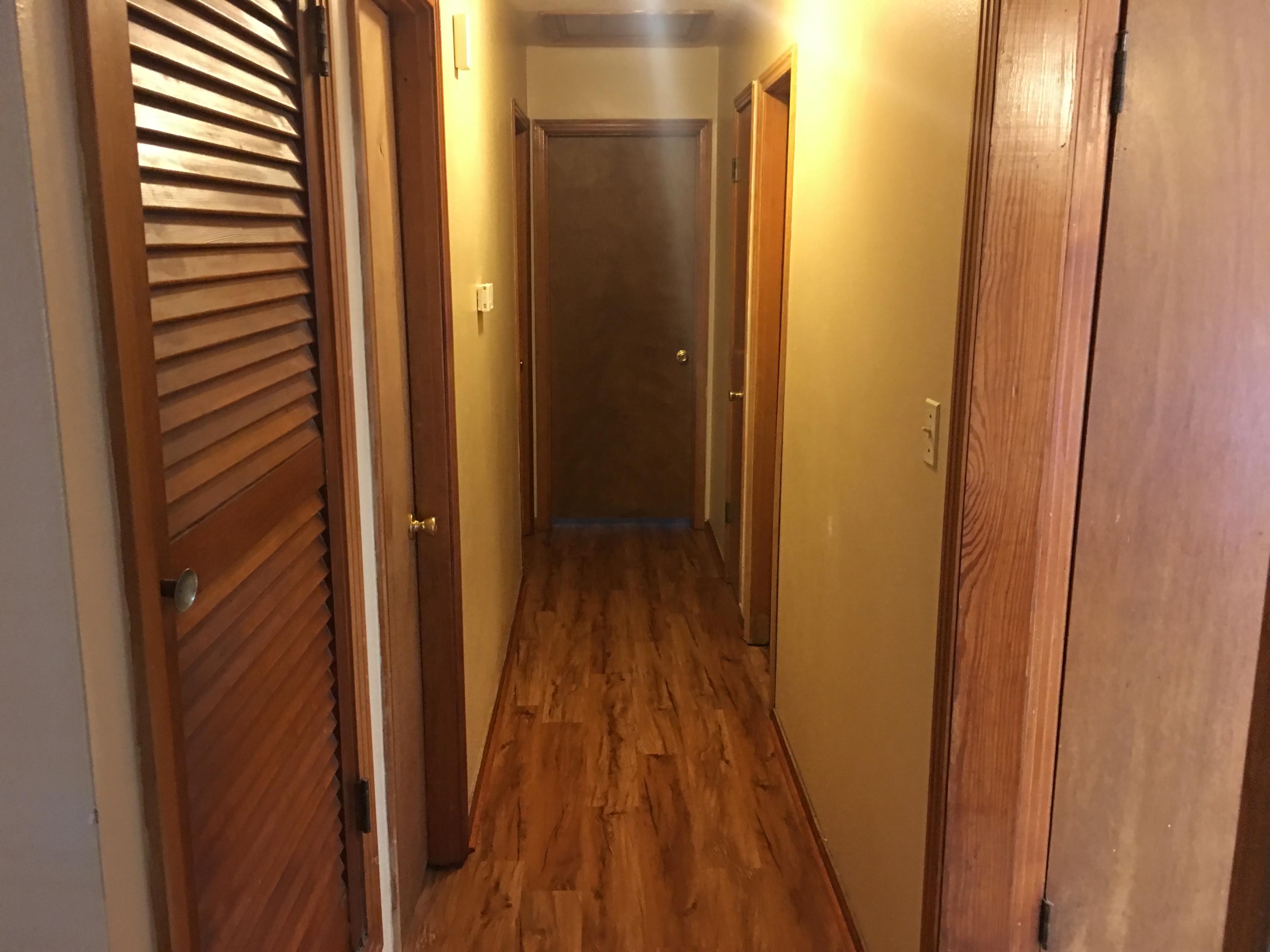 OAKLAND HEIGHTS - Residential Lease