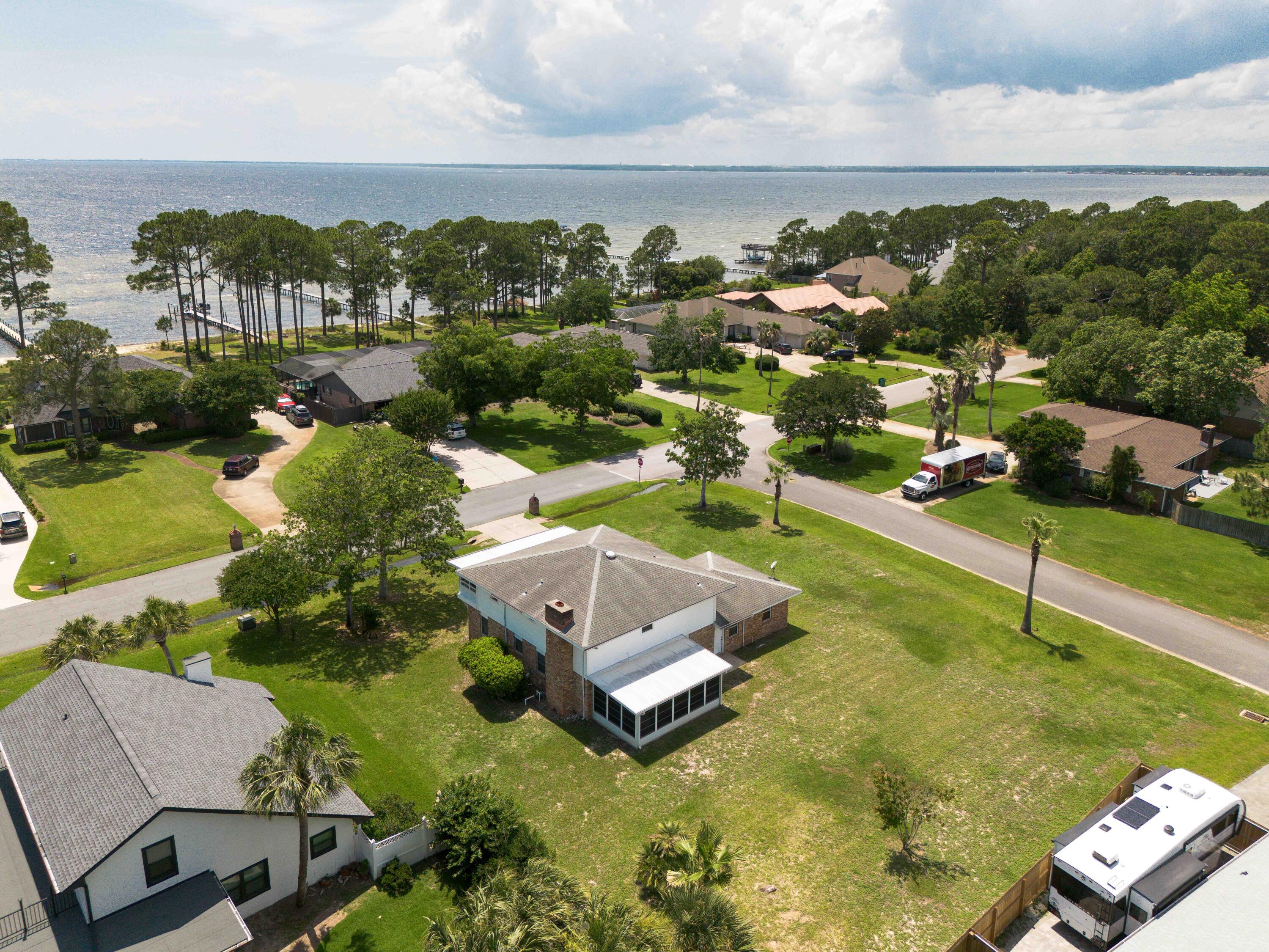 RAINTREE ESTATES - Residential