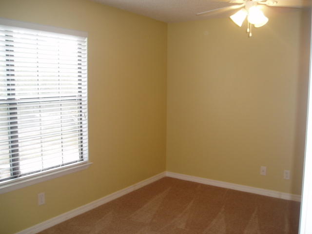 MONAHAN MANOR - Residential Lease