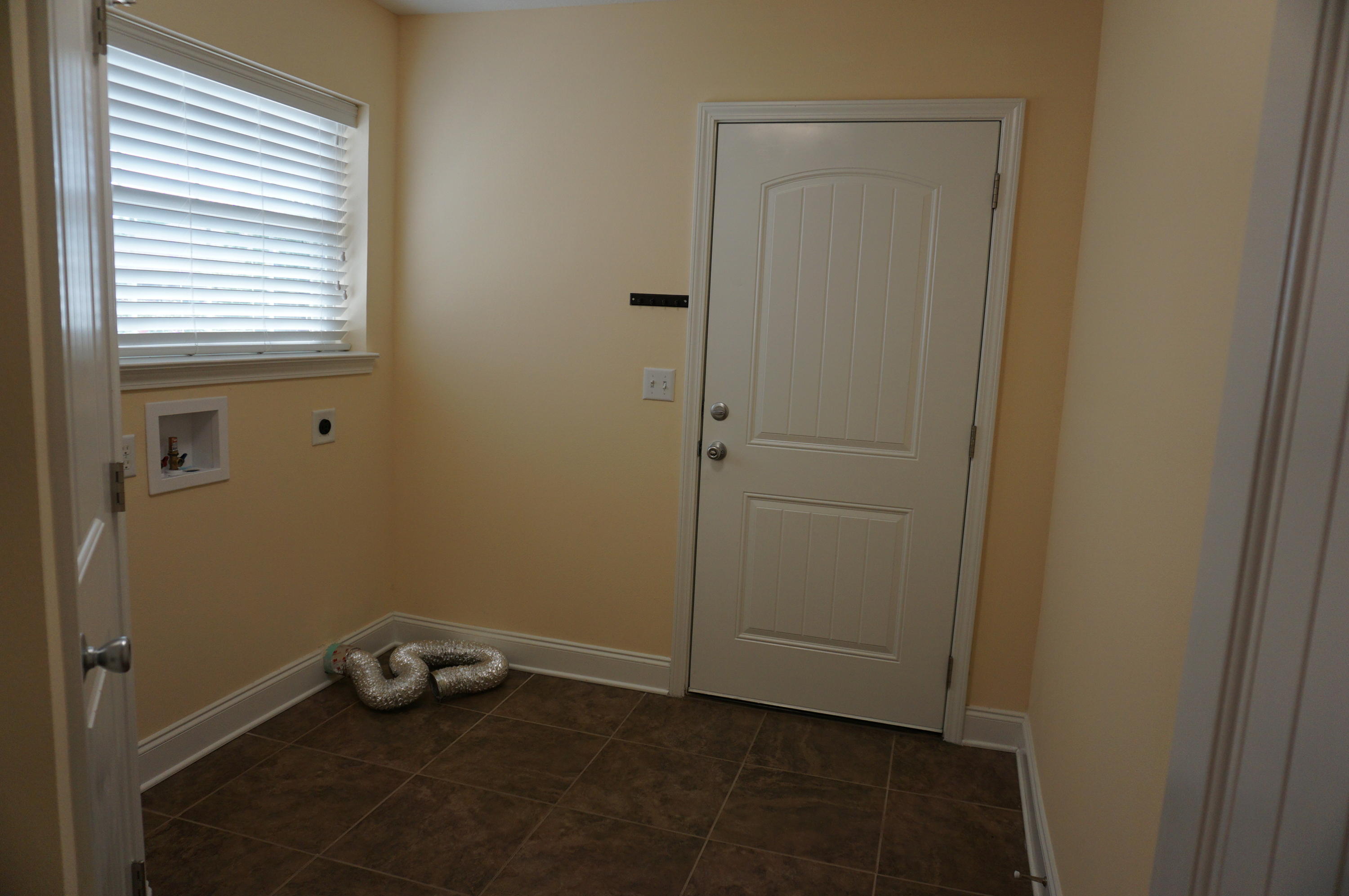 CHANAN ESTATES - Residential Lease