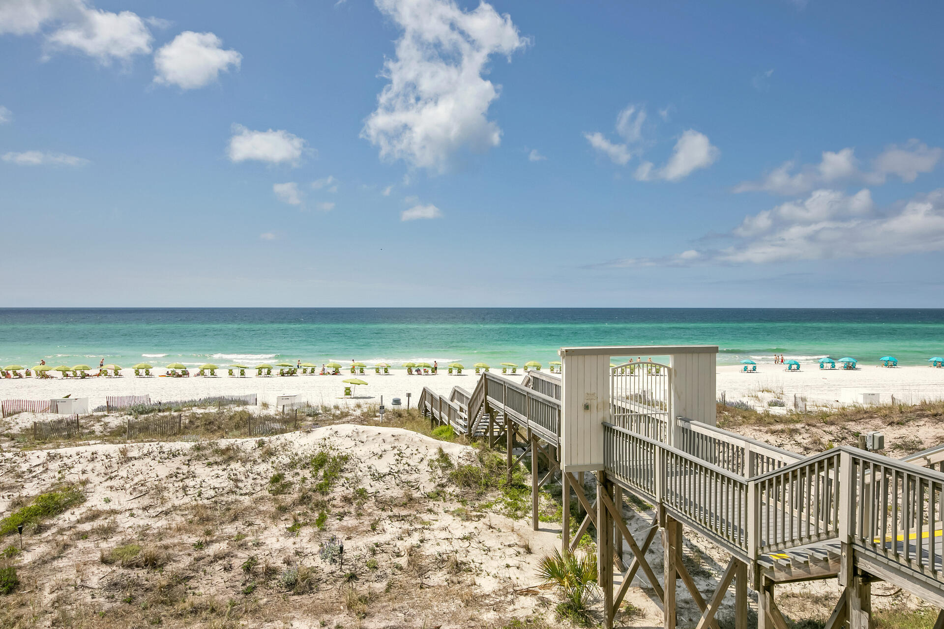 HIDDEN DUNES GRAND VILLAS - Residential