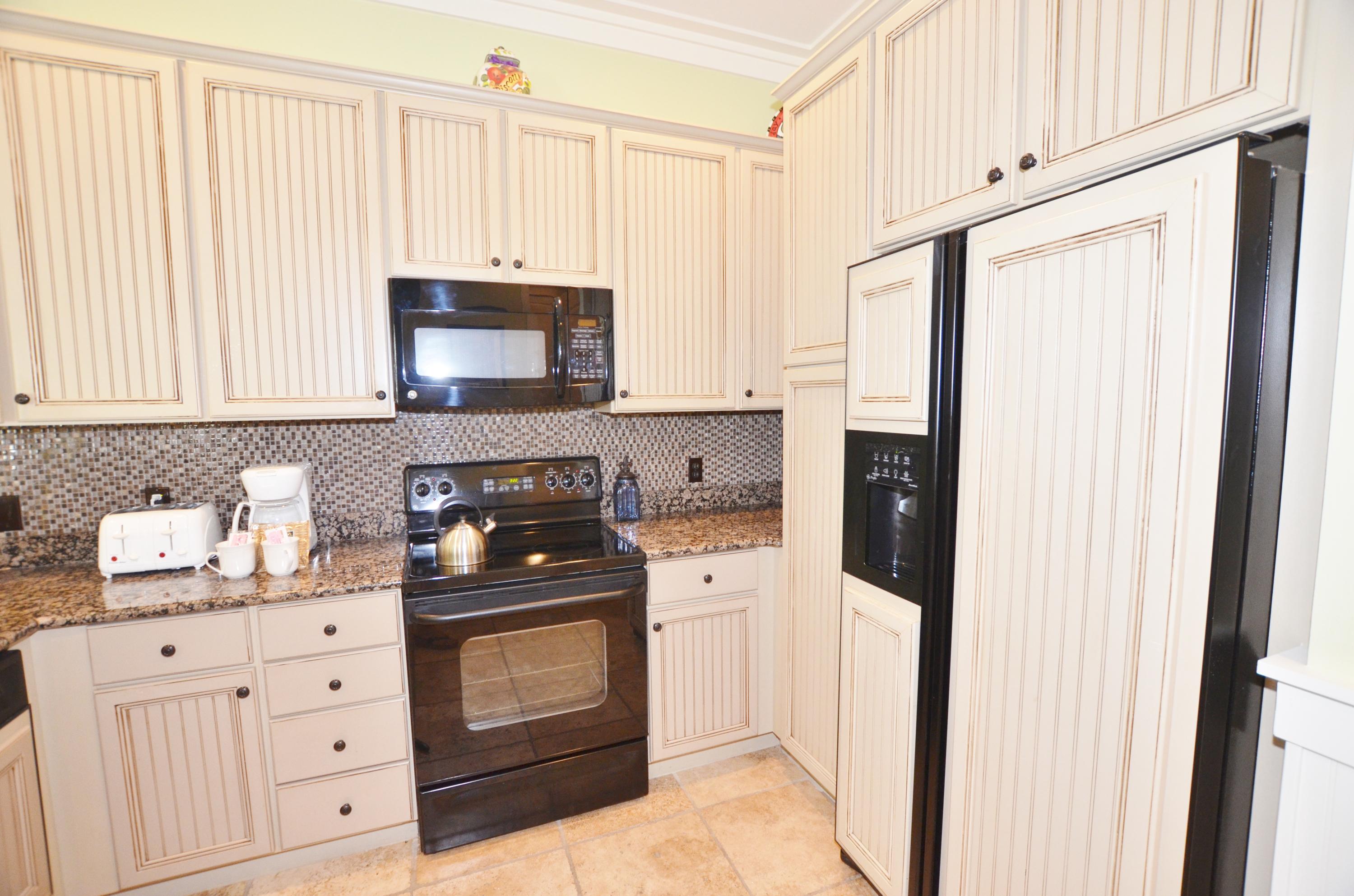 BUNGALOS AT SANDESTIN - Residential Lease
