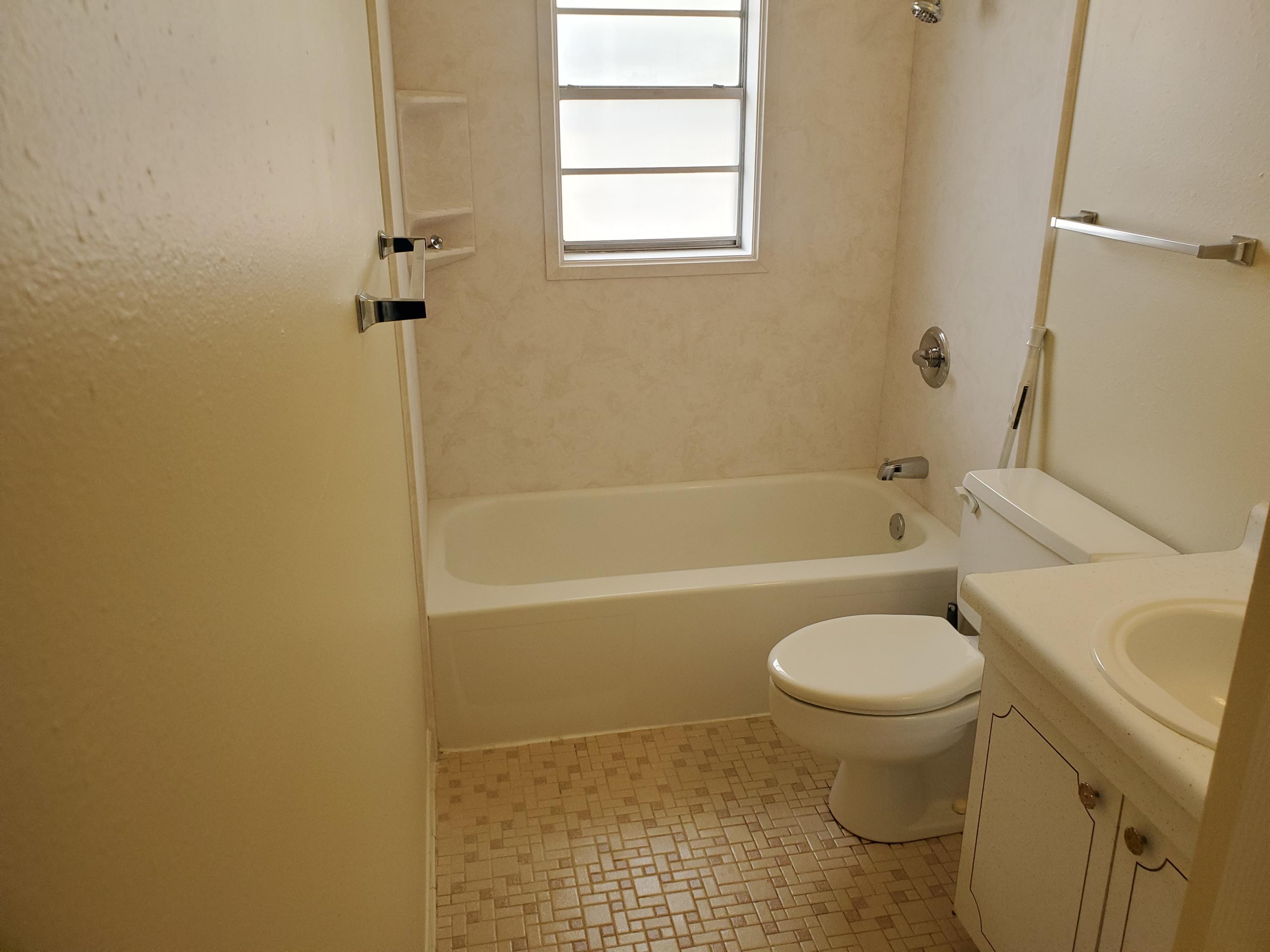 Racetrack Rd 1st Sub - Residential Lease