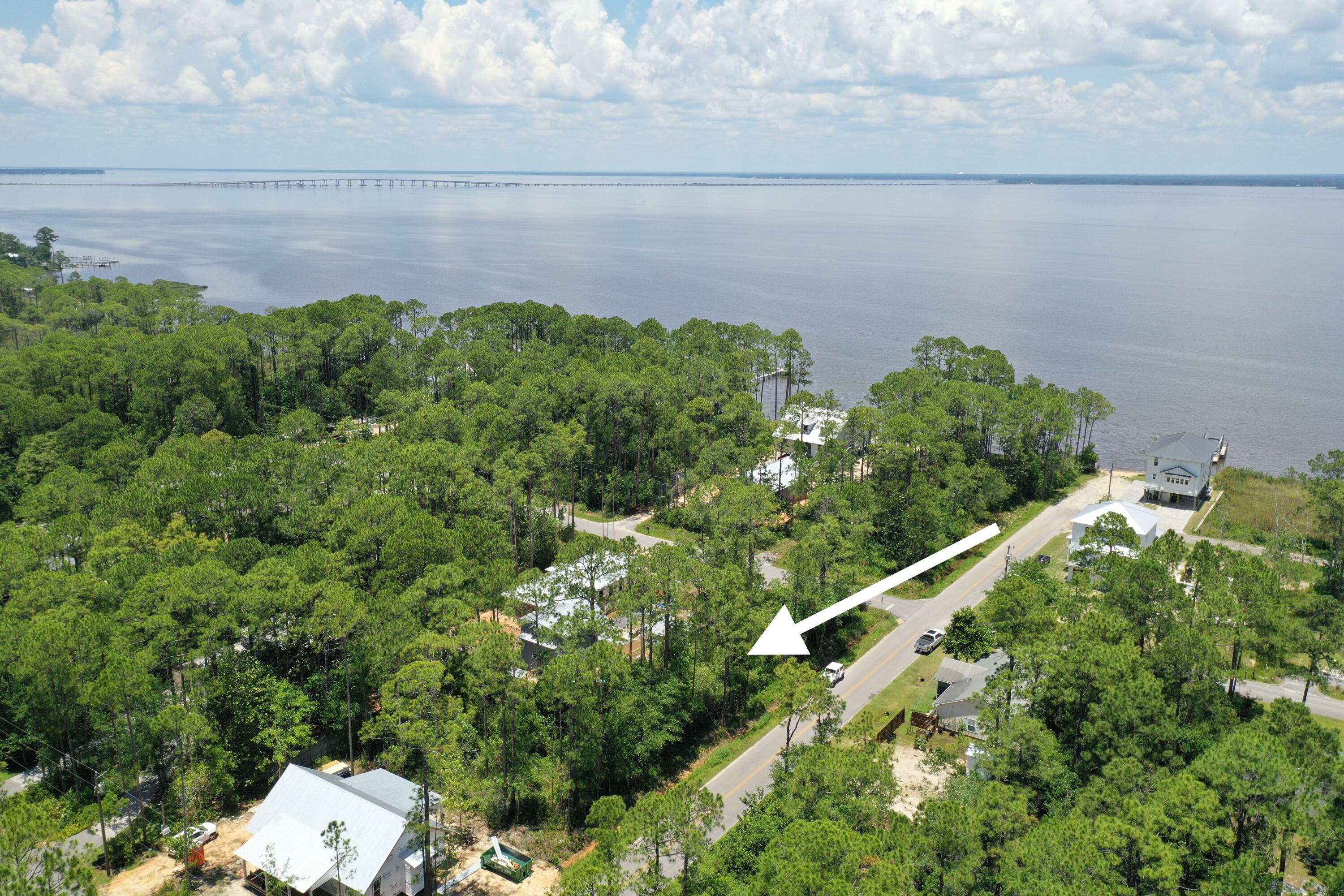 MAGNOLIA BEACH - Land