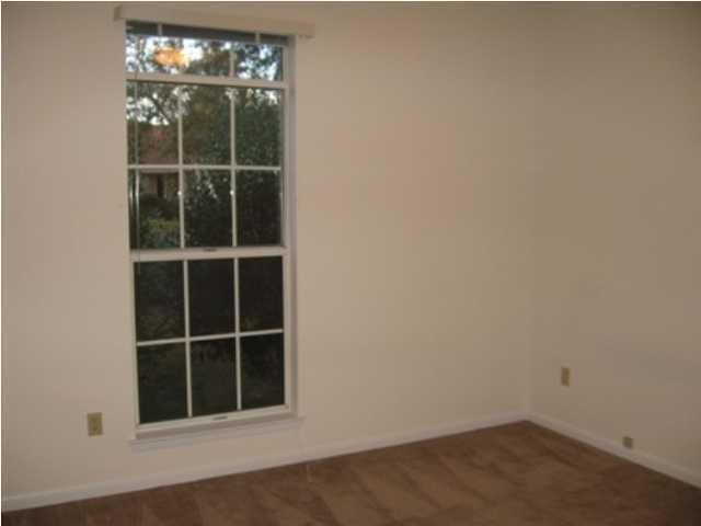 PARKWOOD LANE BLUEWATER BAY - Residential Lease