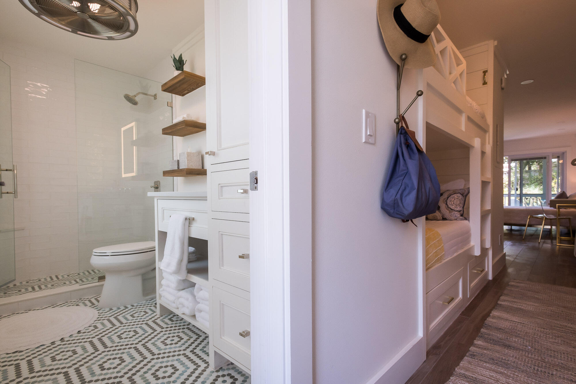 INLET SANDS CONDO - Residential