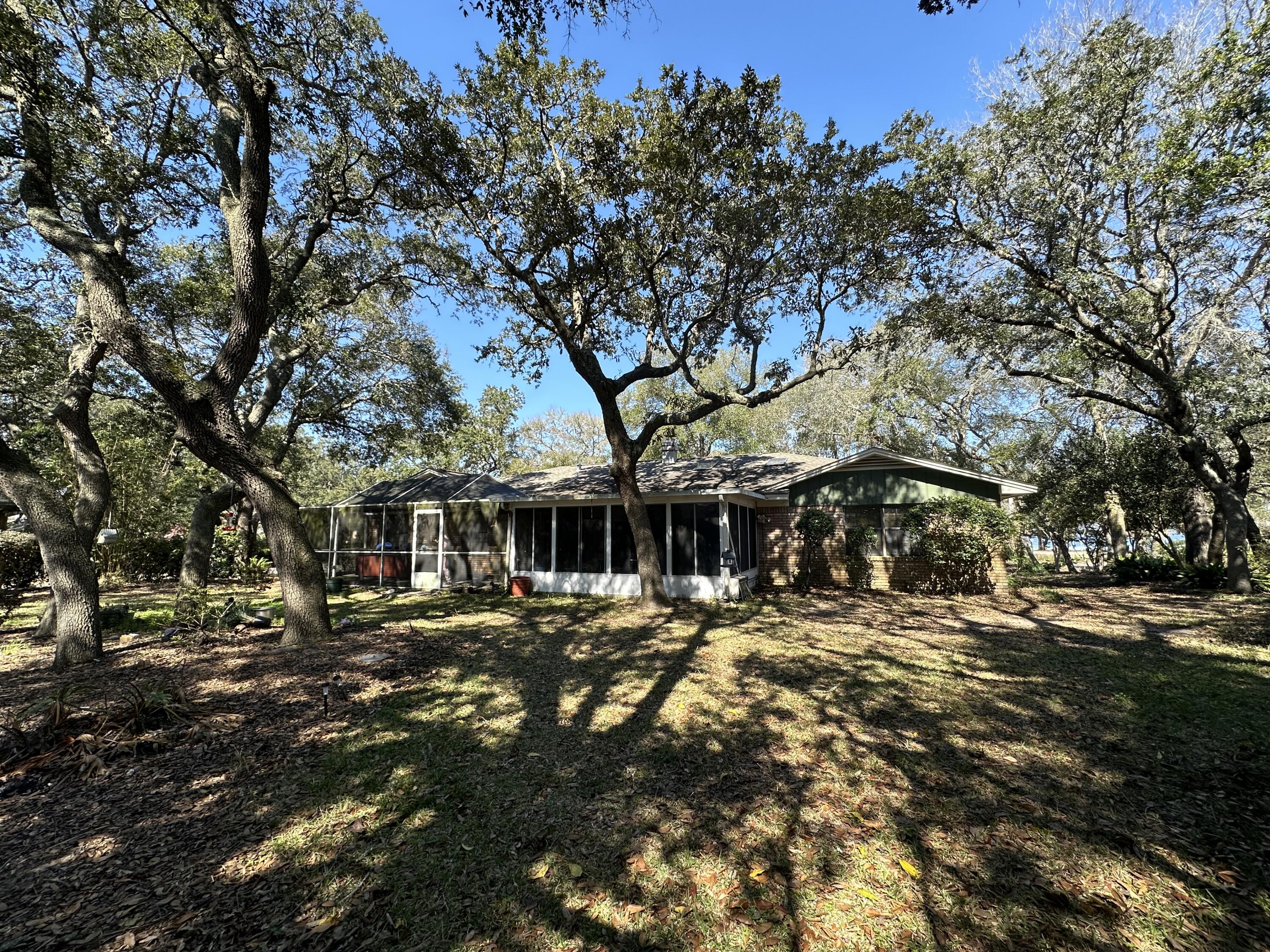 BAYSHORE PARK UNIT 3 - Residential