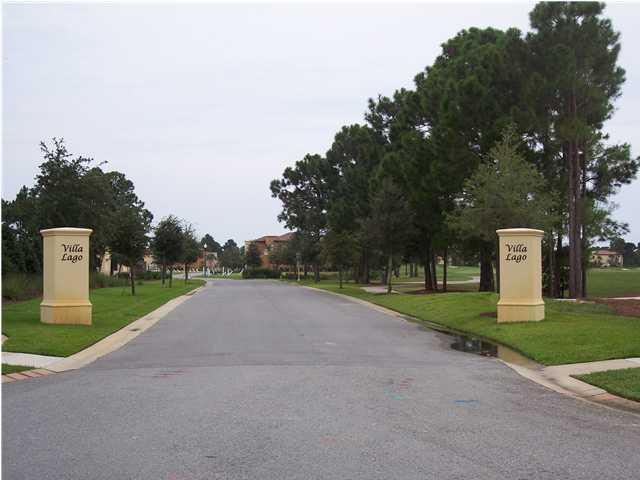 VILLA LAGO - Land