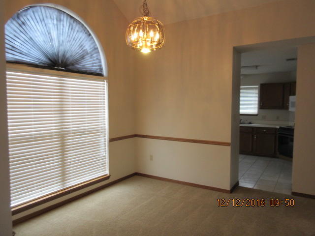 FOX DEN VILLAGES - Residential Lease