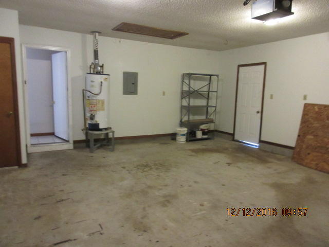 FOX DEN VILLAGES - Residential Lease