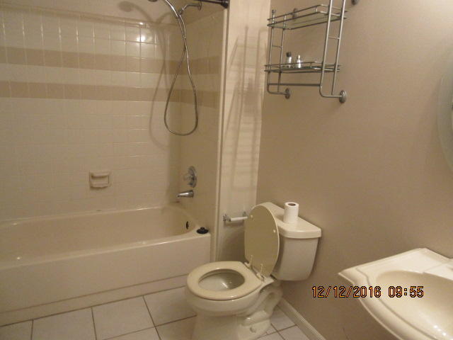 FOX DEN VILLAGES - Residential Lease