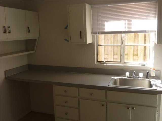 PINEVIEW - Residential Lease