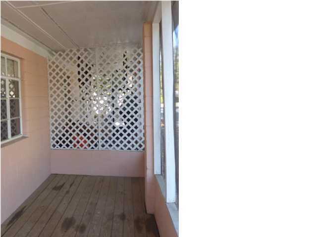 PINEVIEW - Residential Lease