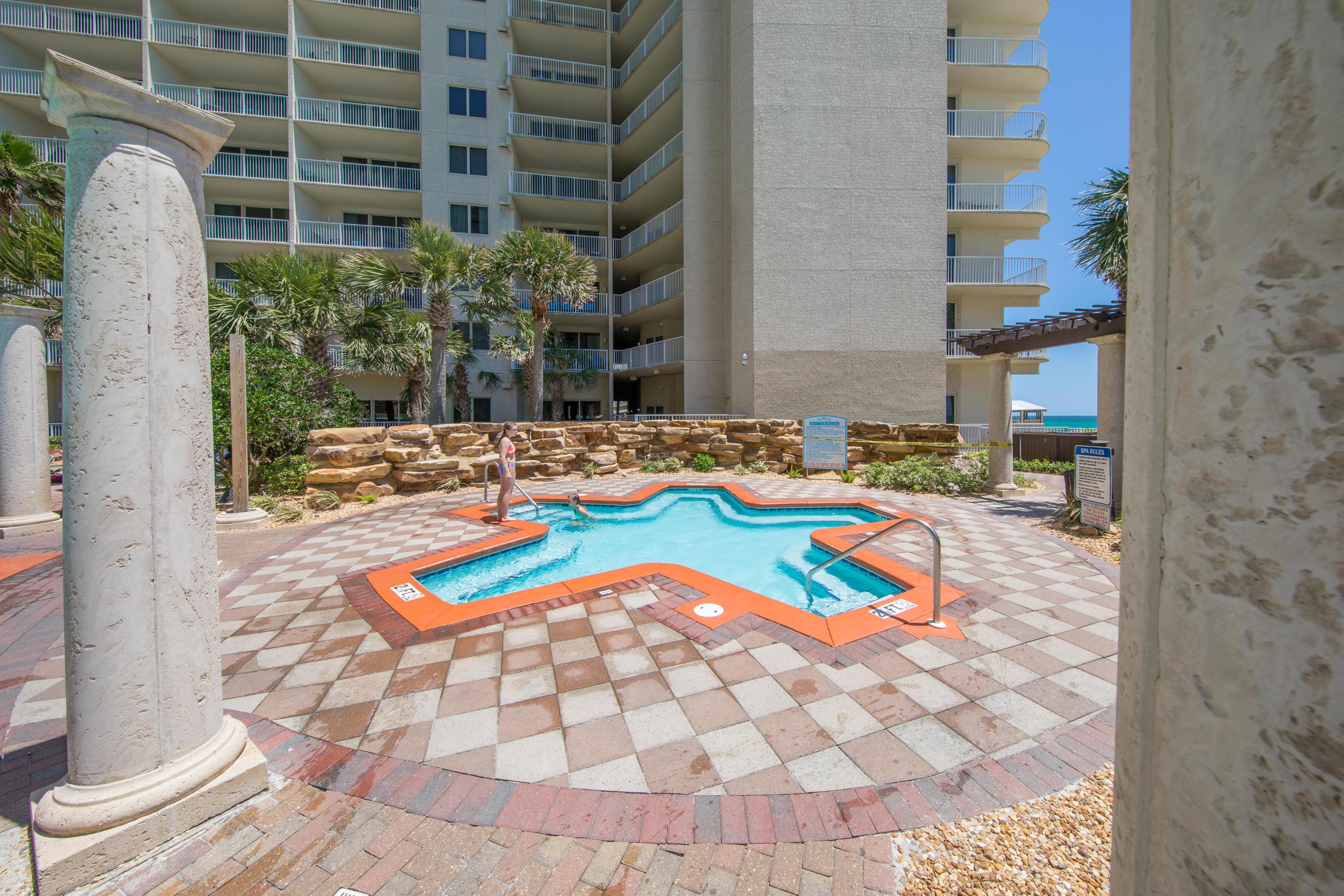 SHORES OF PANAMA - Residential