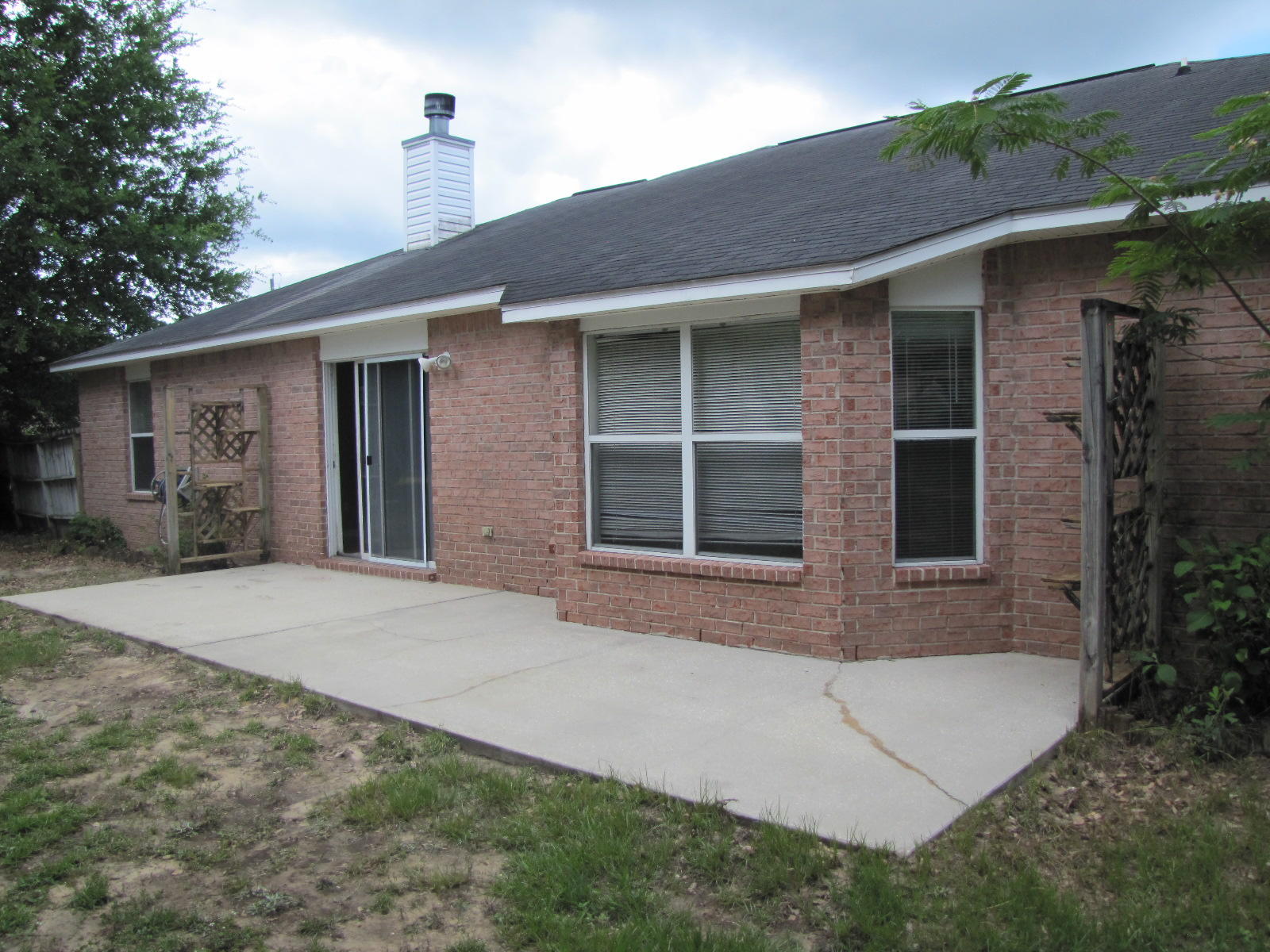 NORTHVIEW ESTATES 7TH ADDN - Residential Lease