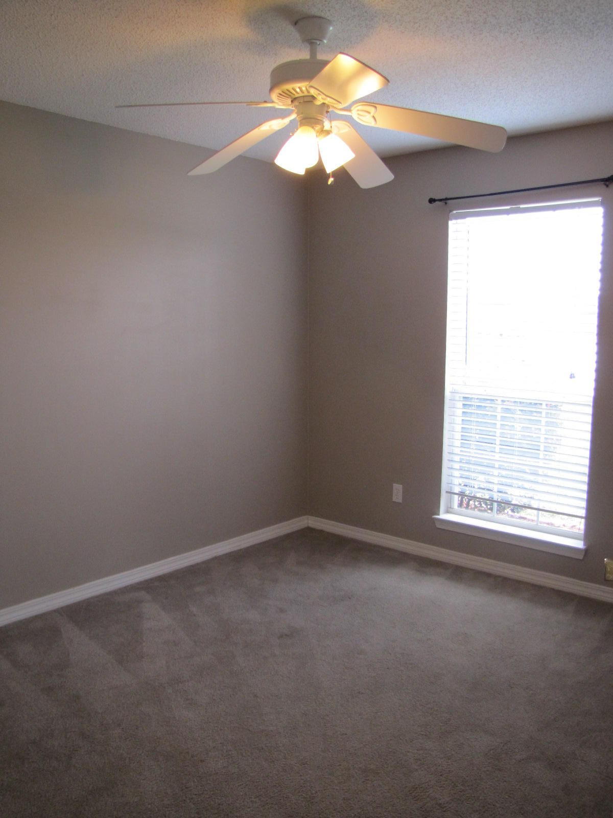 NORTHVIEW ESTATES 7TH ADDN - Residential Lease