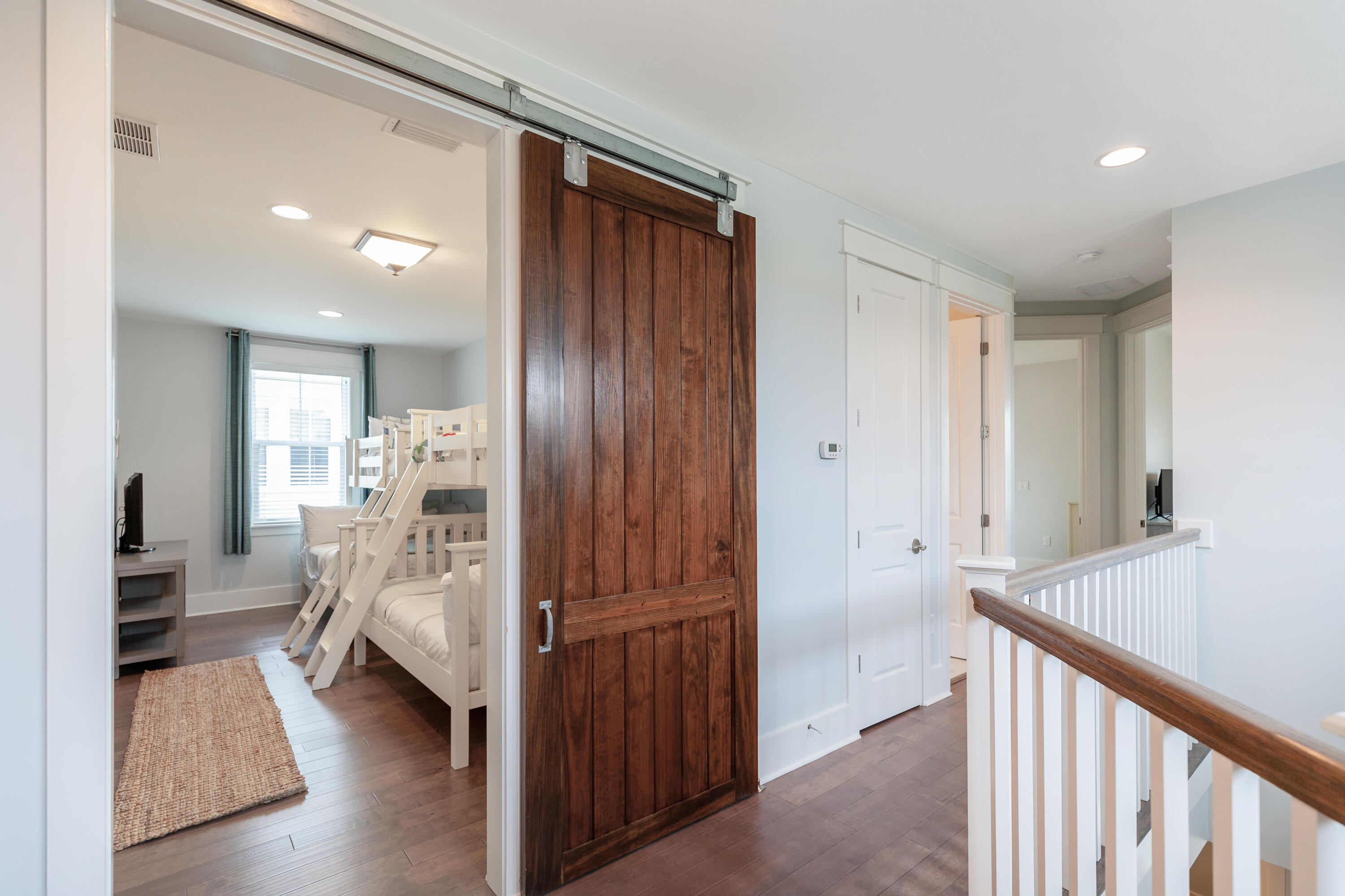 NATUREWALK AT SEAGROVE - Residential