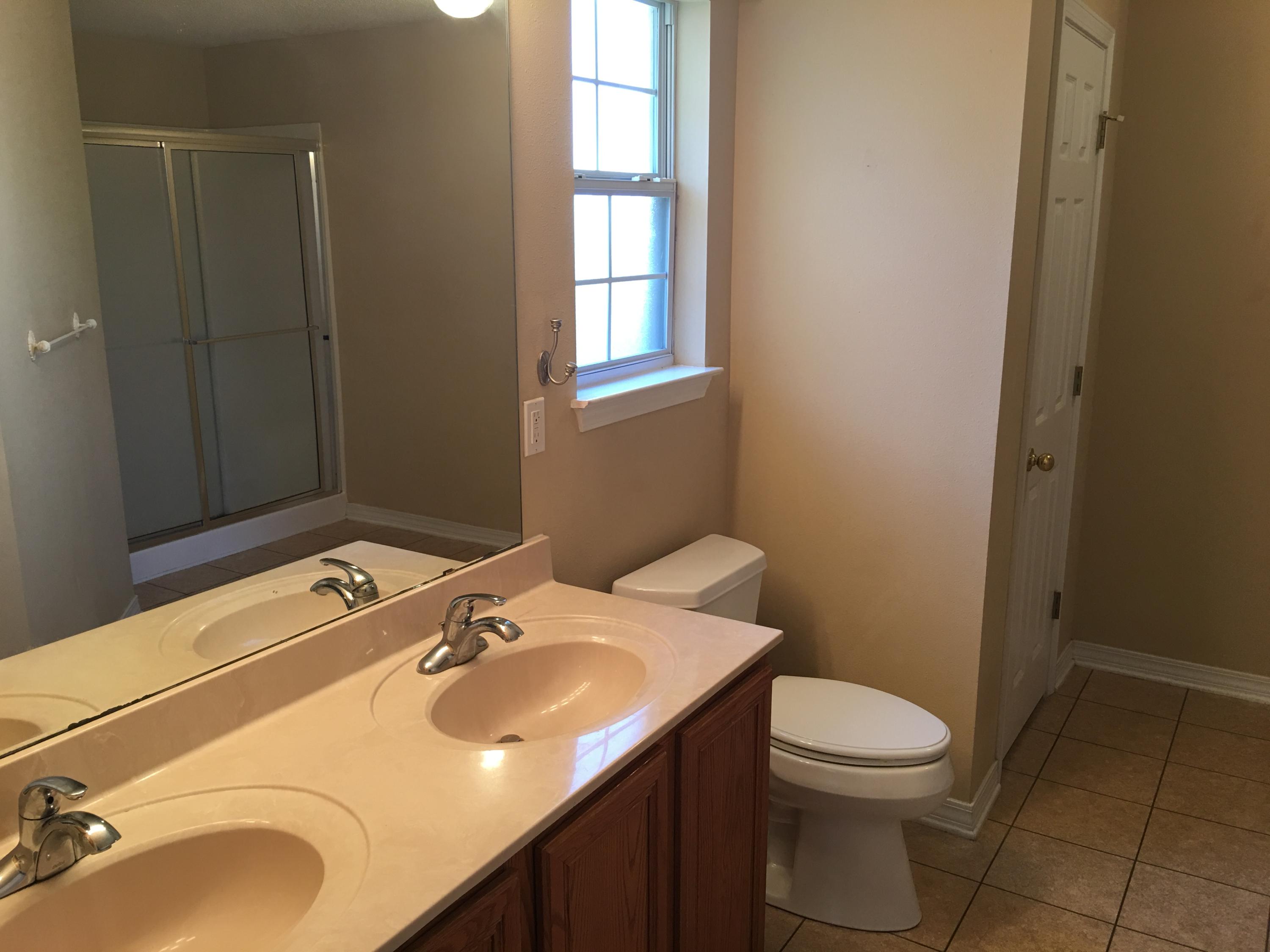 BAYOU LANDING S/D - Residential Lease