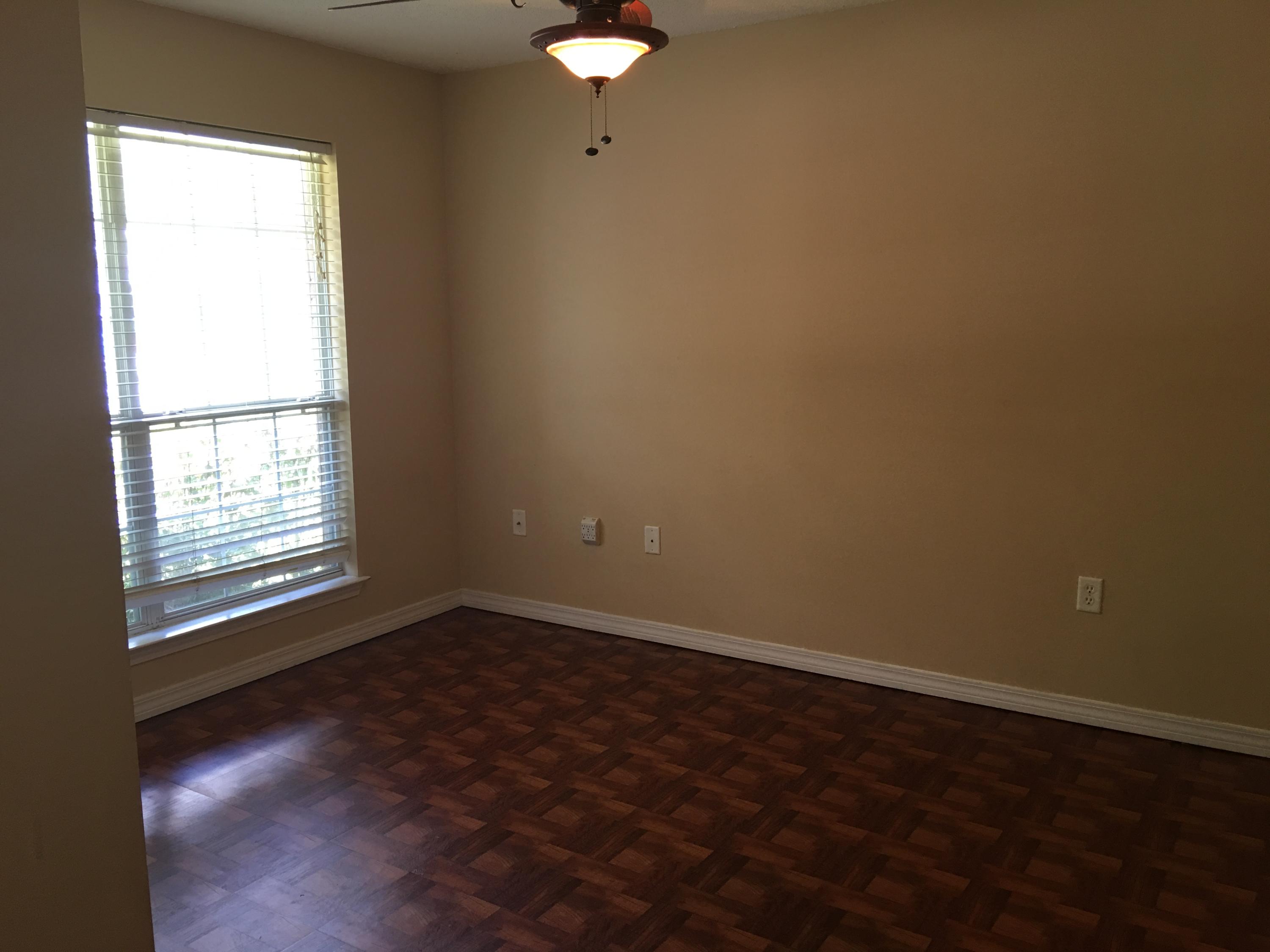 BAYOU LANDING S/D - Residential Lease