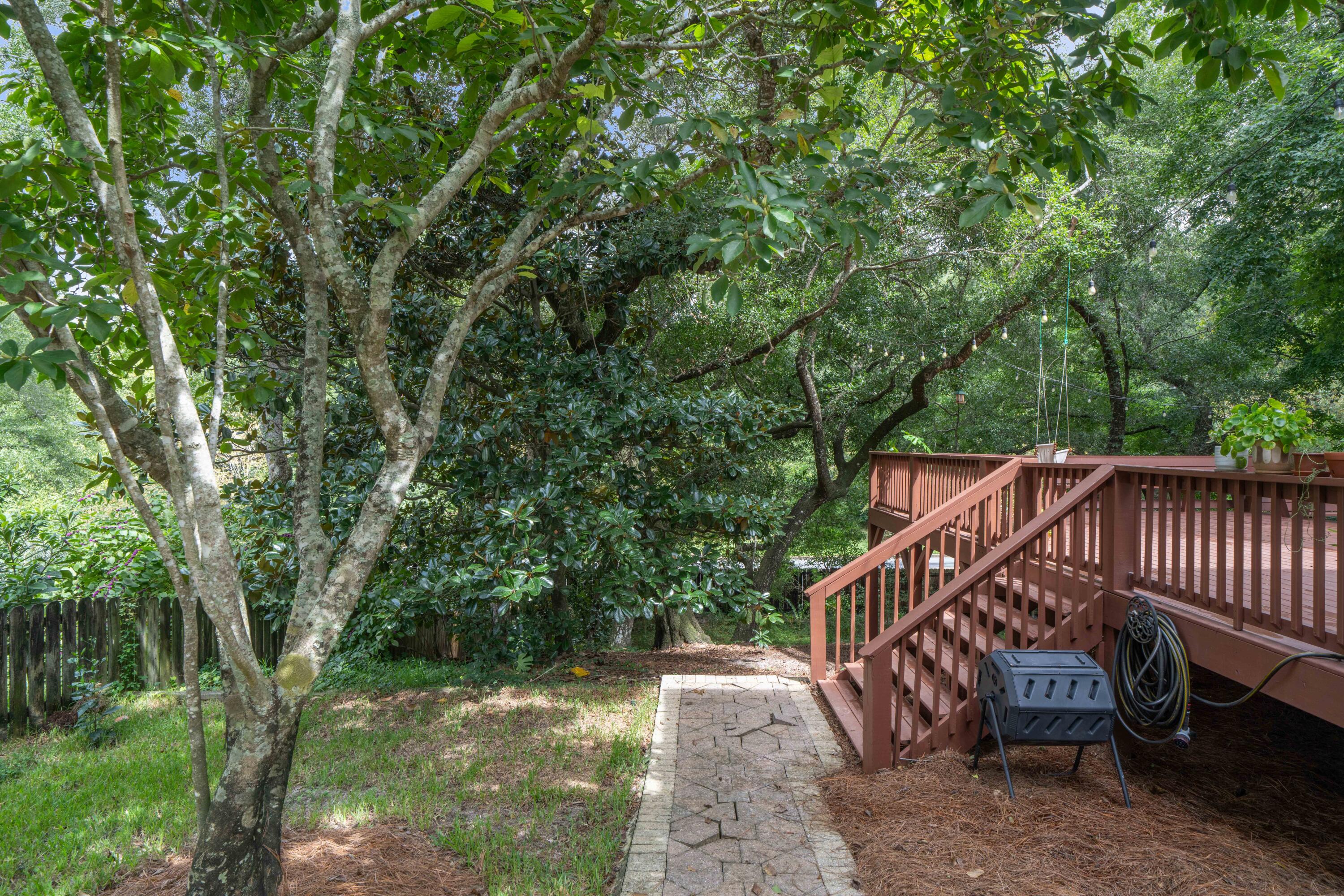 PARKWOOD ESTATES PH 1 BLUEWATER BAY - Residential