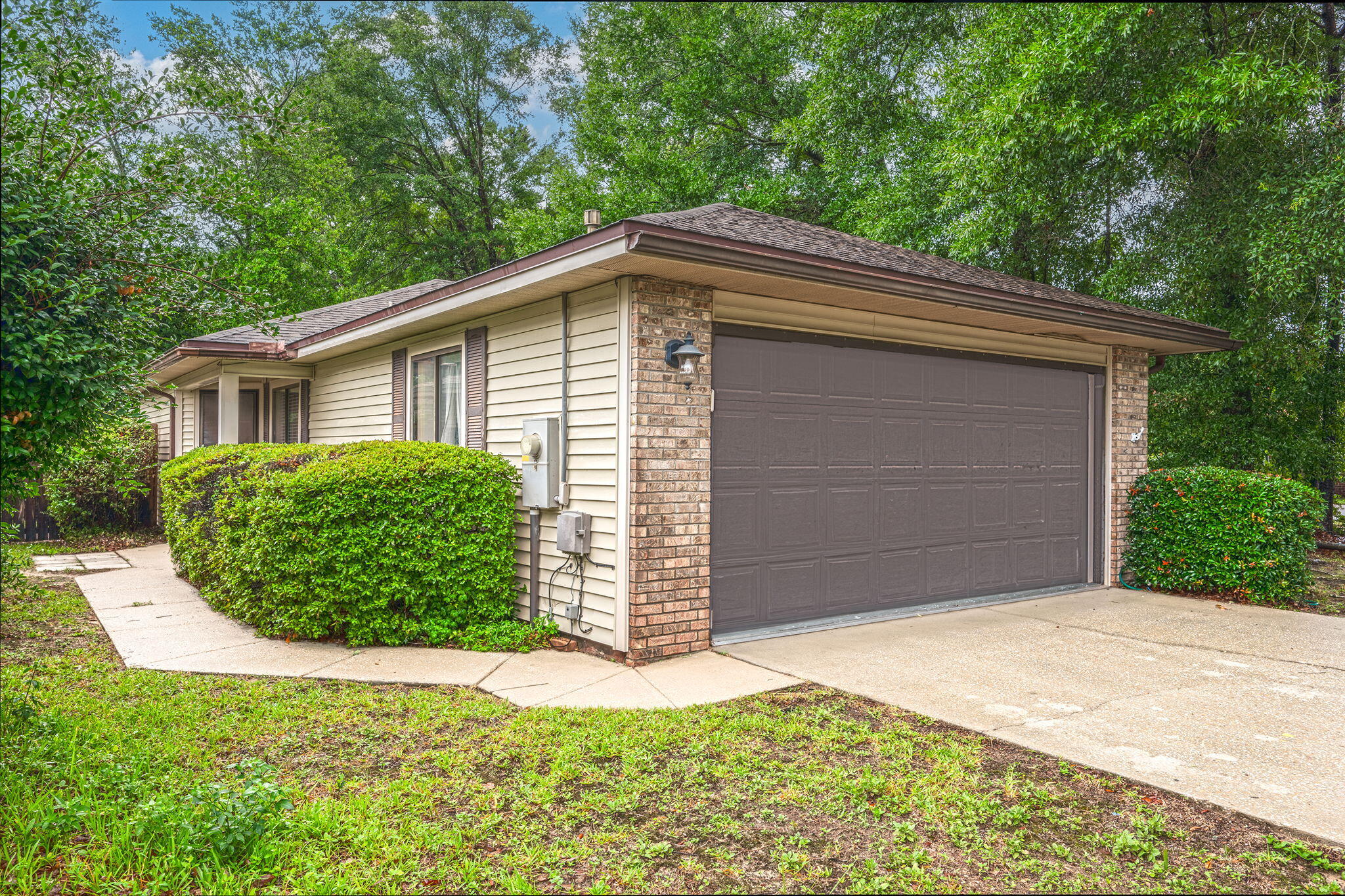 CEDAR RIDGE PH 8 - Residential Lease