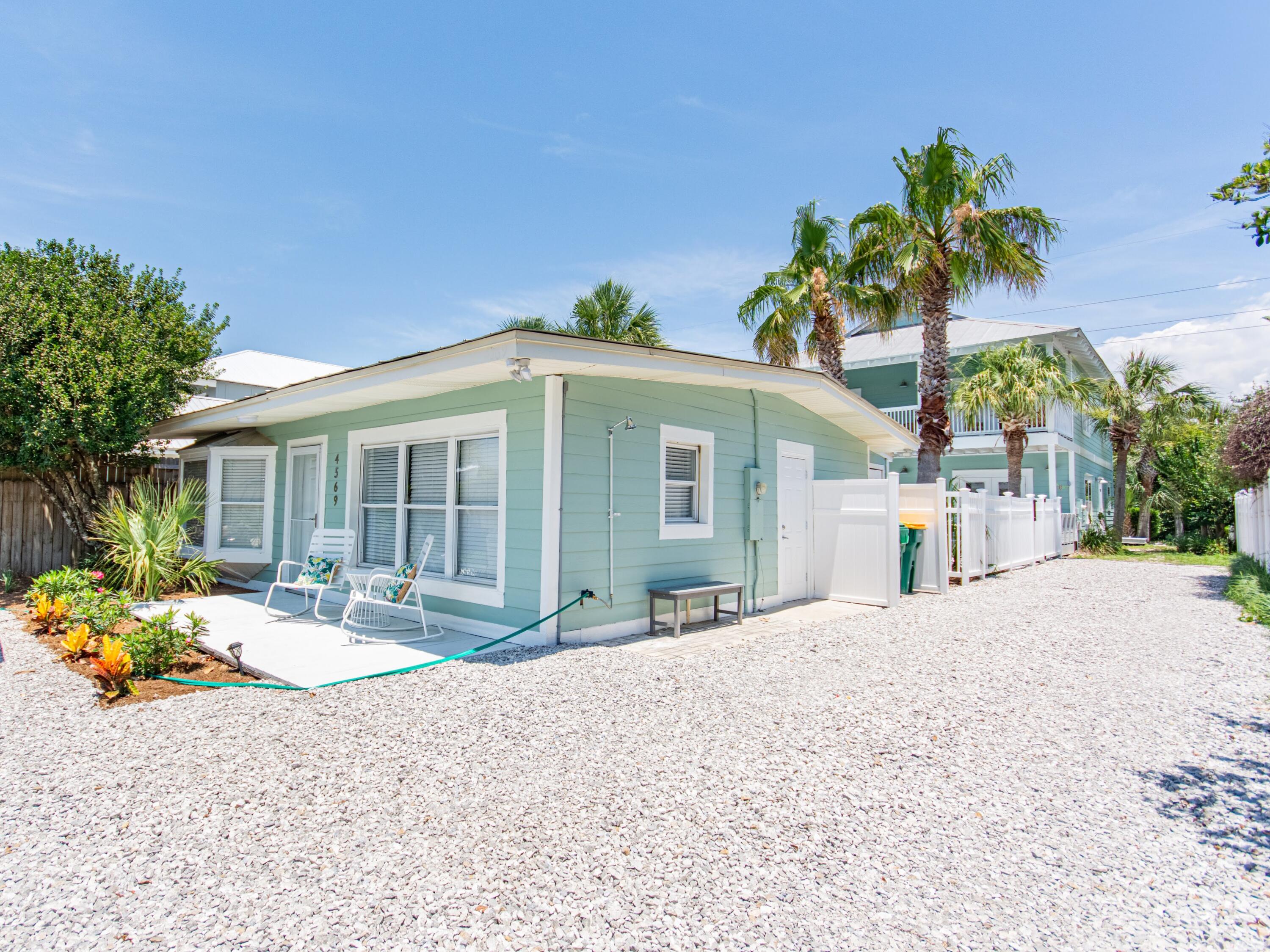 CRYSTAL BEACH - Residential