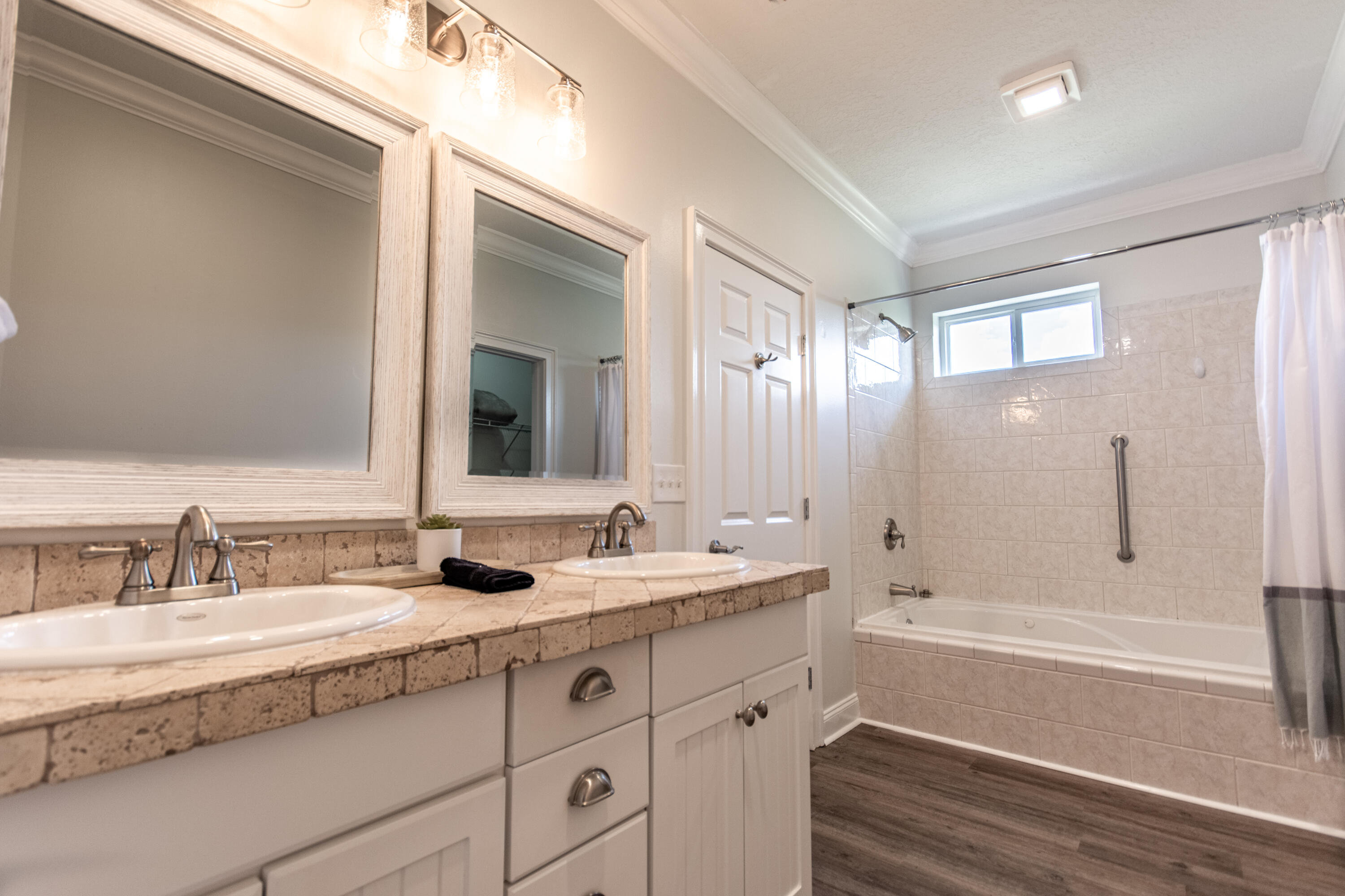 CRYSTAL BEACH - Residential