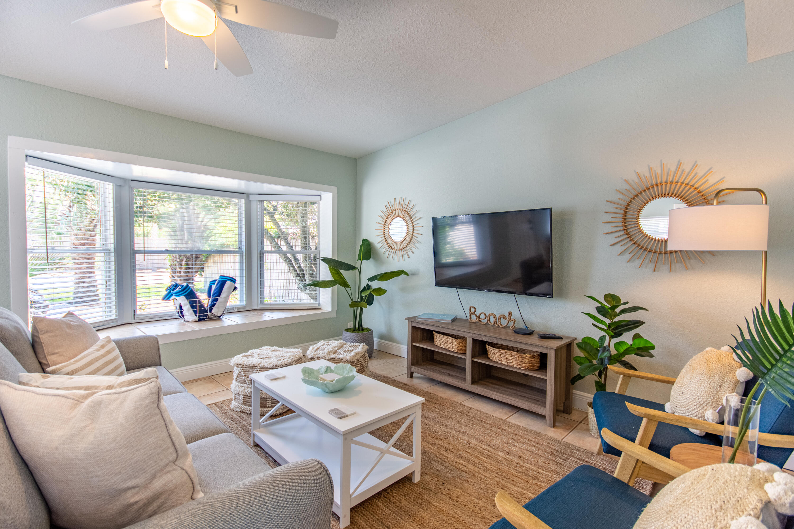 CRYSTAL BEACH - Residential
